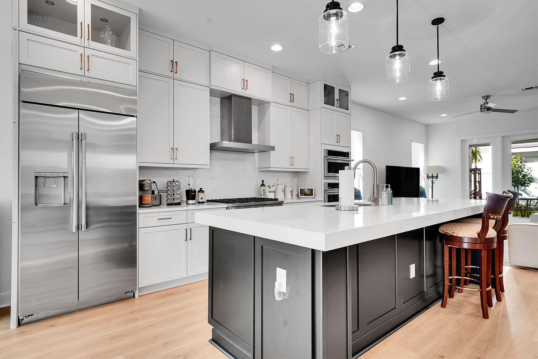 ALTON NEIGHBORHOOD - Residential Lease