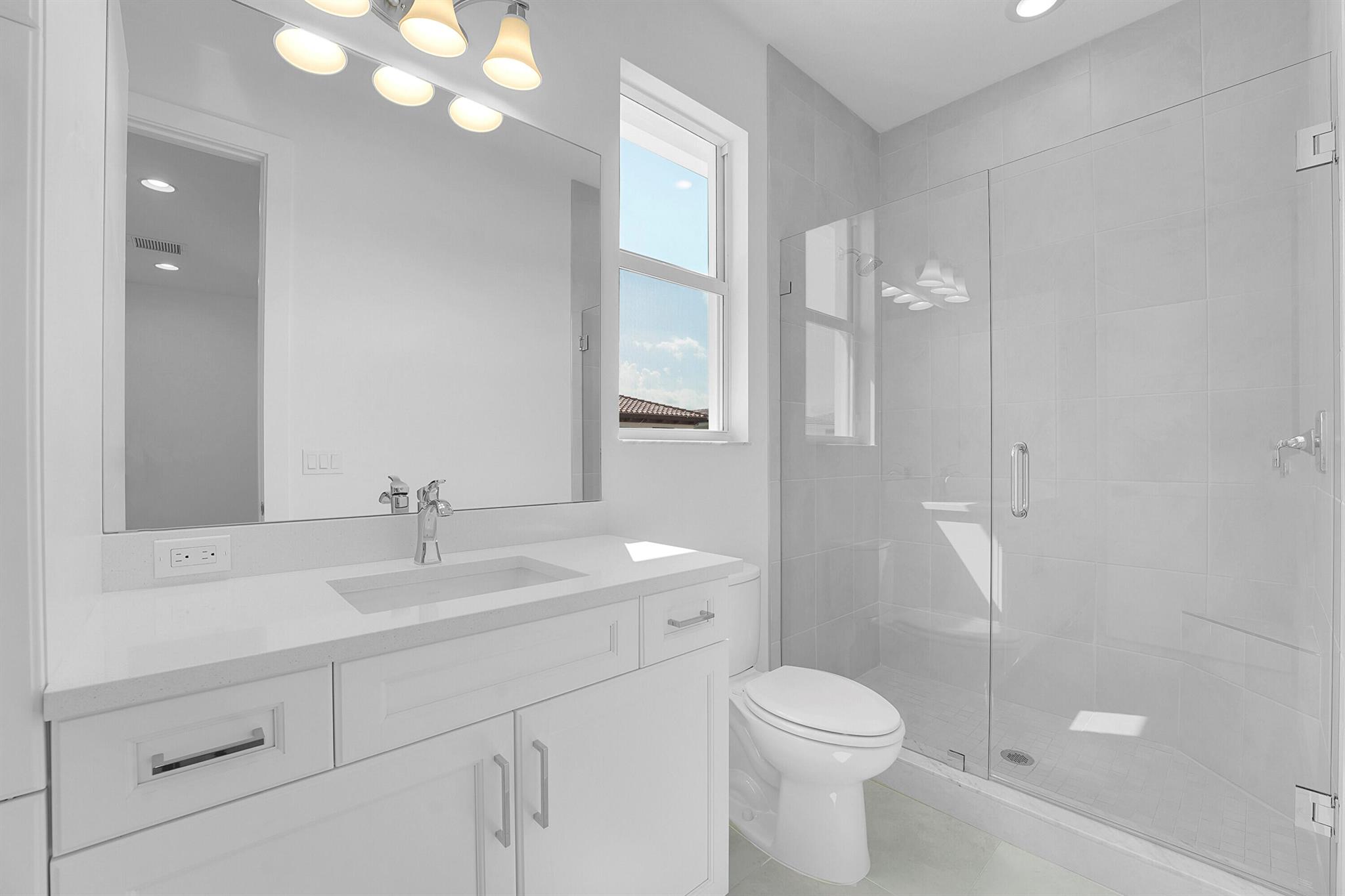 ALTON NEIGHBORHOOD - Residential Lease