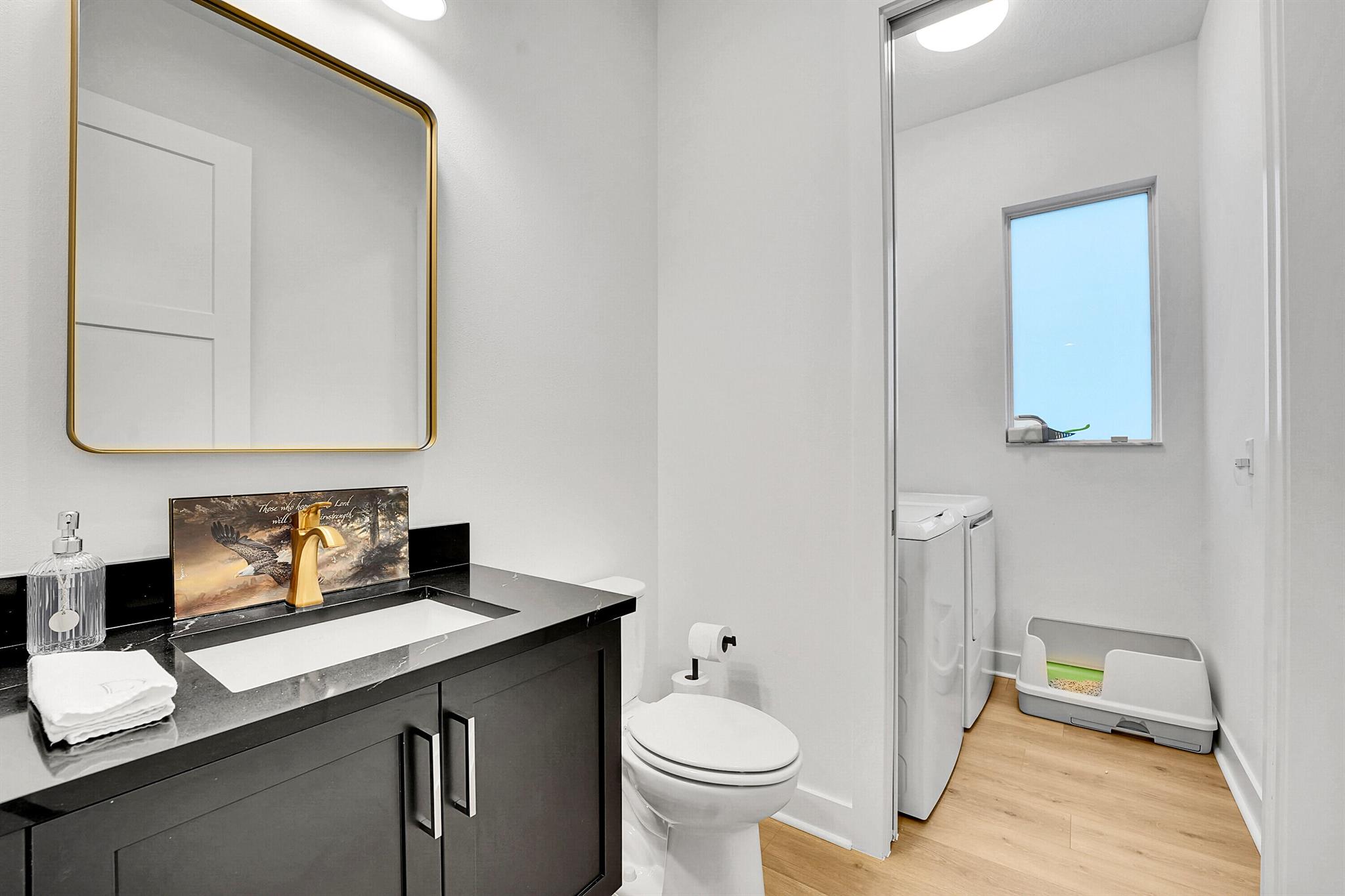 ALTON NEIGHBORHOOD - Residential Lease