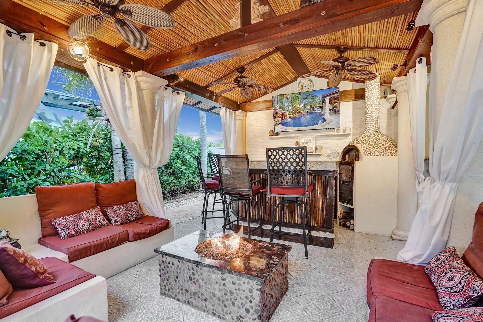 MANZO MAR - Residential Lease