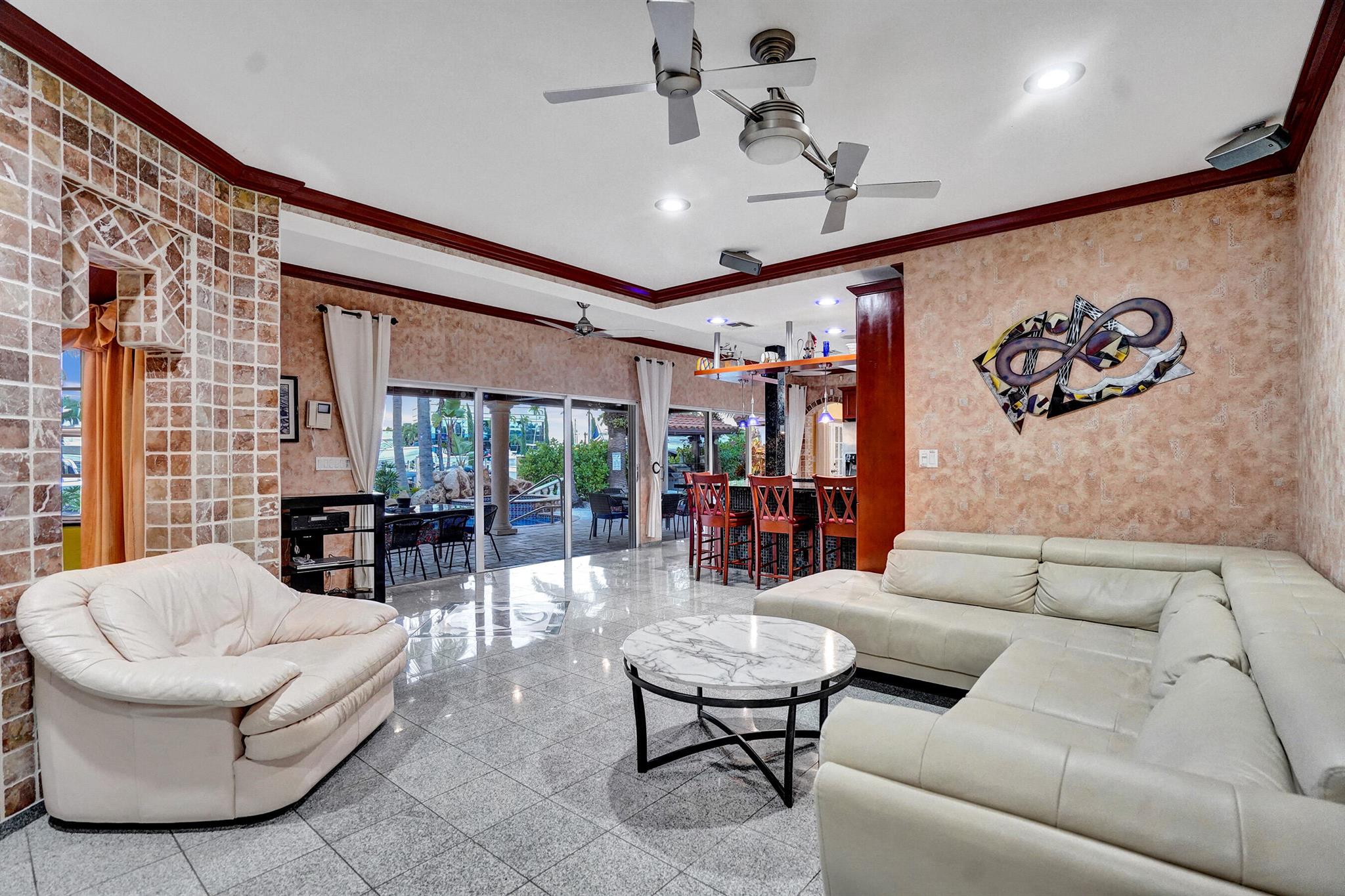 MANZO MAR - Residential Lease