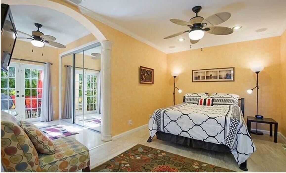 MANZO MAR - Residential Lease