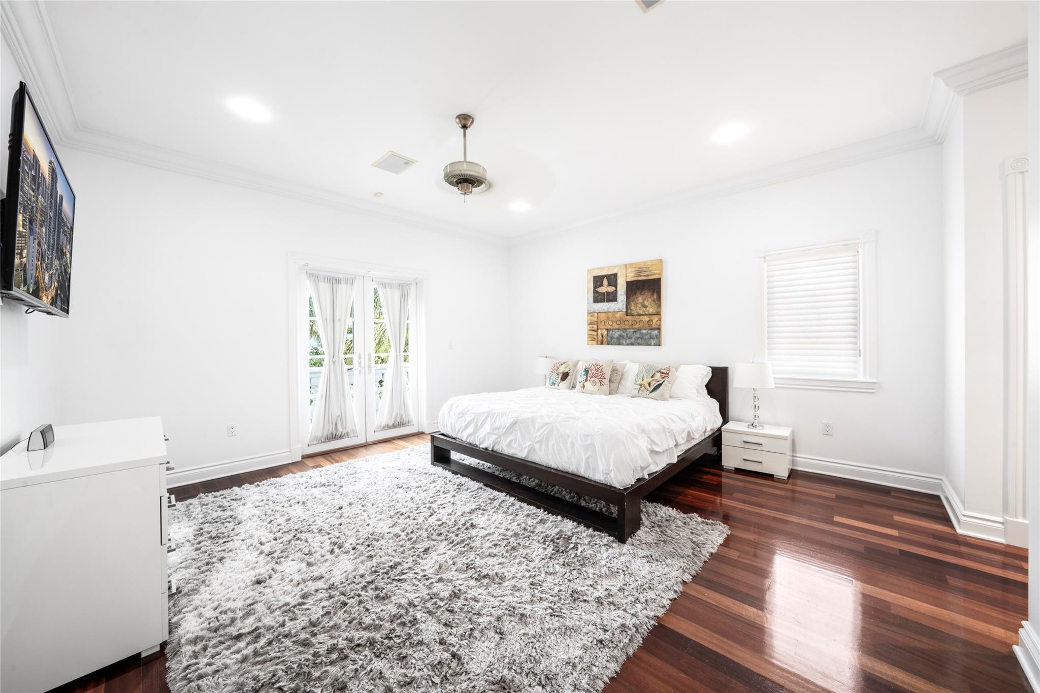 Venice 8-12 B - Residential Lease