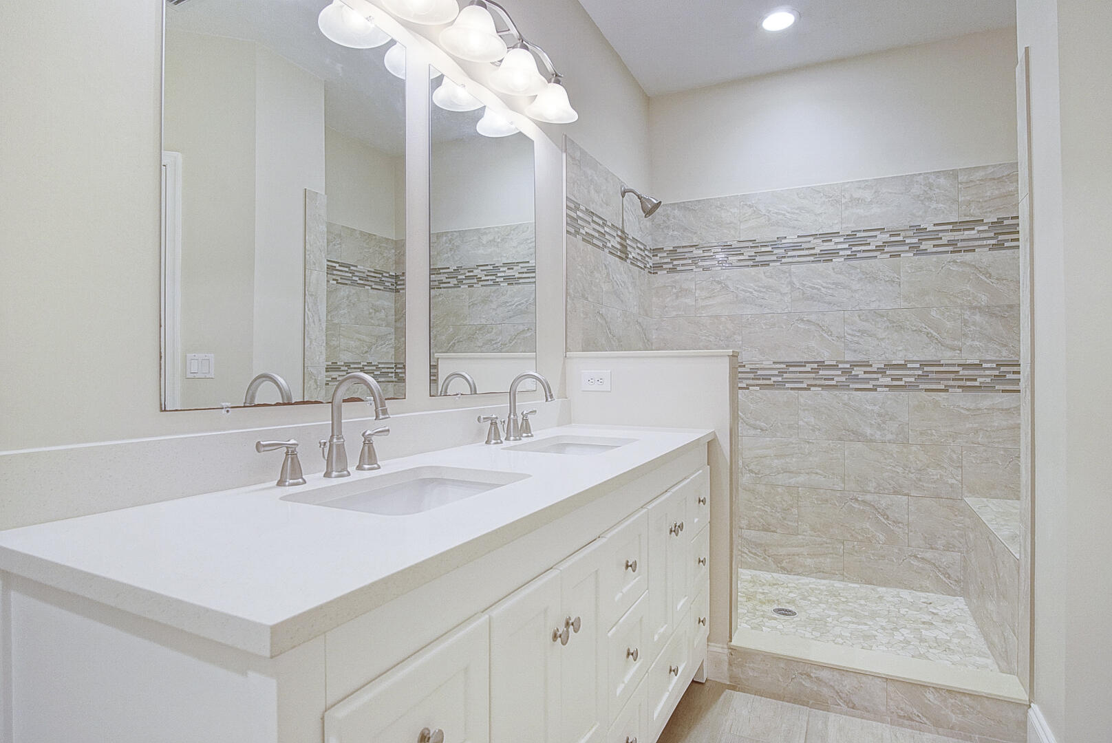 CASTLE PINES CONDOMINIUM - Residential