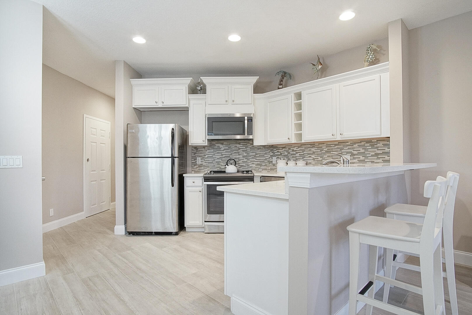 CASTLE PINES CONDOMINIUM - Residential