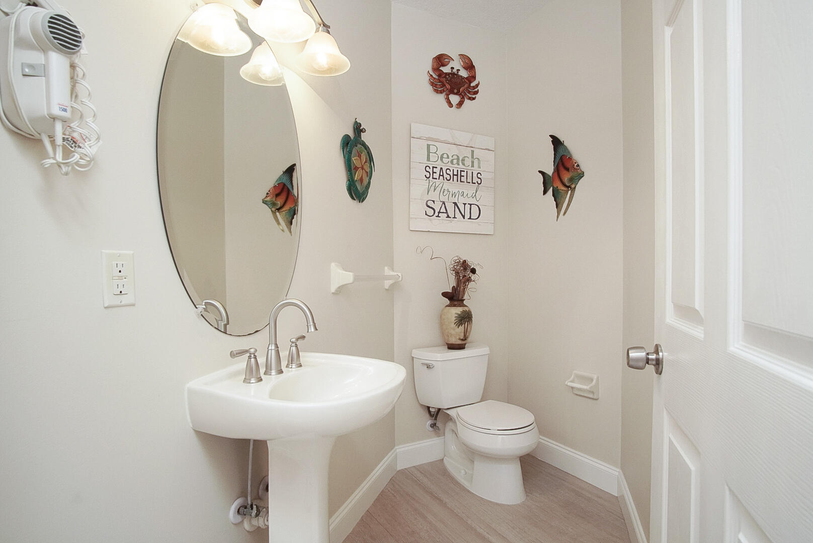 CASTLE PINES CONDOMINIUM - Residential