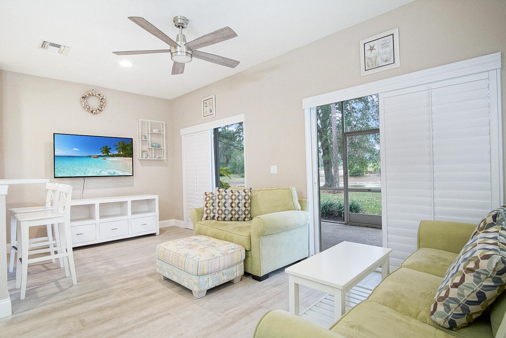 CASTLE PINES CONDOMINIUM - Residential