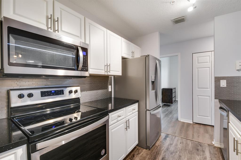 VILLAGE AT ABACOA CONDO - Residential