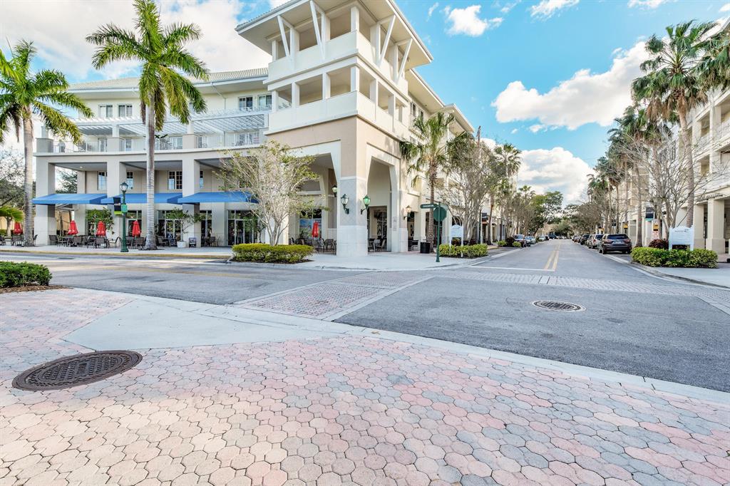 VILLAGE AT ABACOA CONDO - Residential