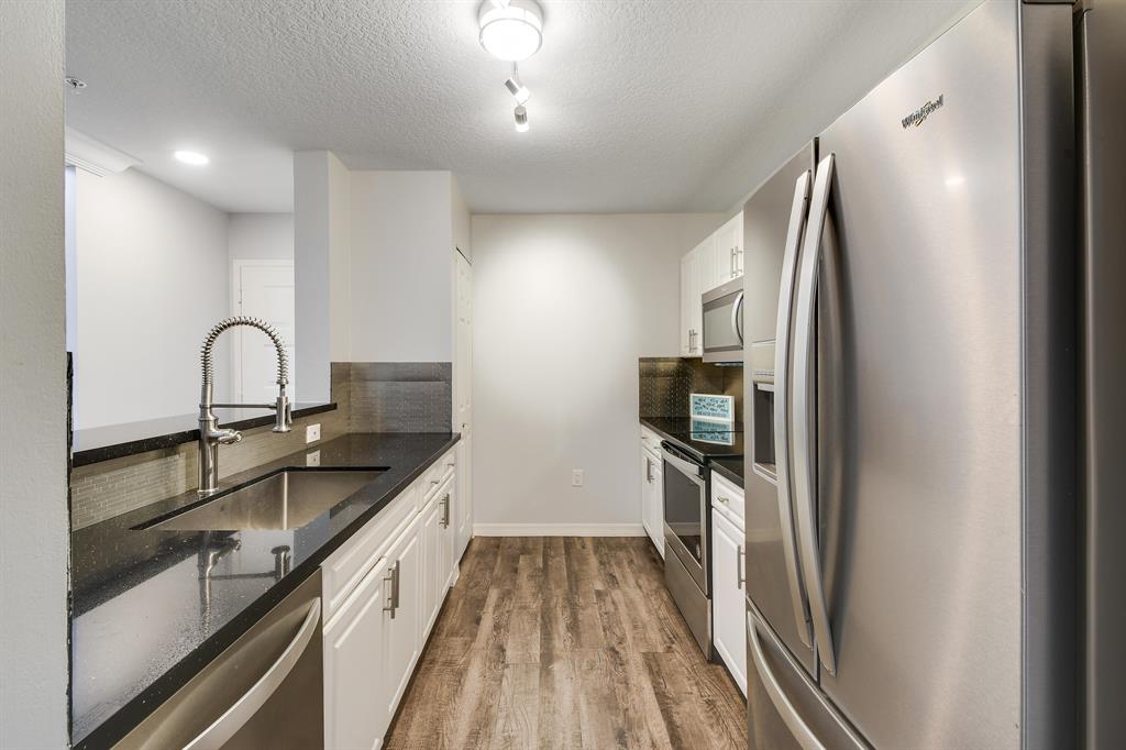 VILLAGE AT ABACOA CONDO - Residential