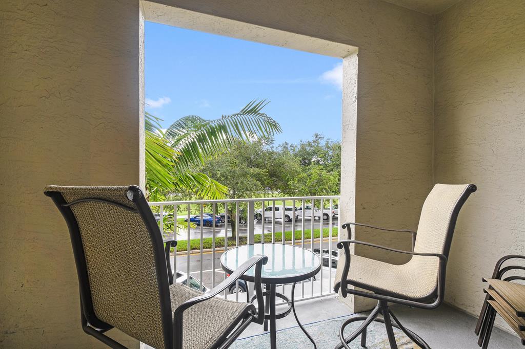 VILLAGE AT ABACOA CONDO - Residential