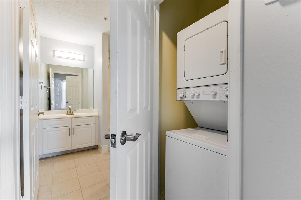 VILLAGE AT ABACOA CONDO - Residential