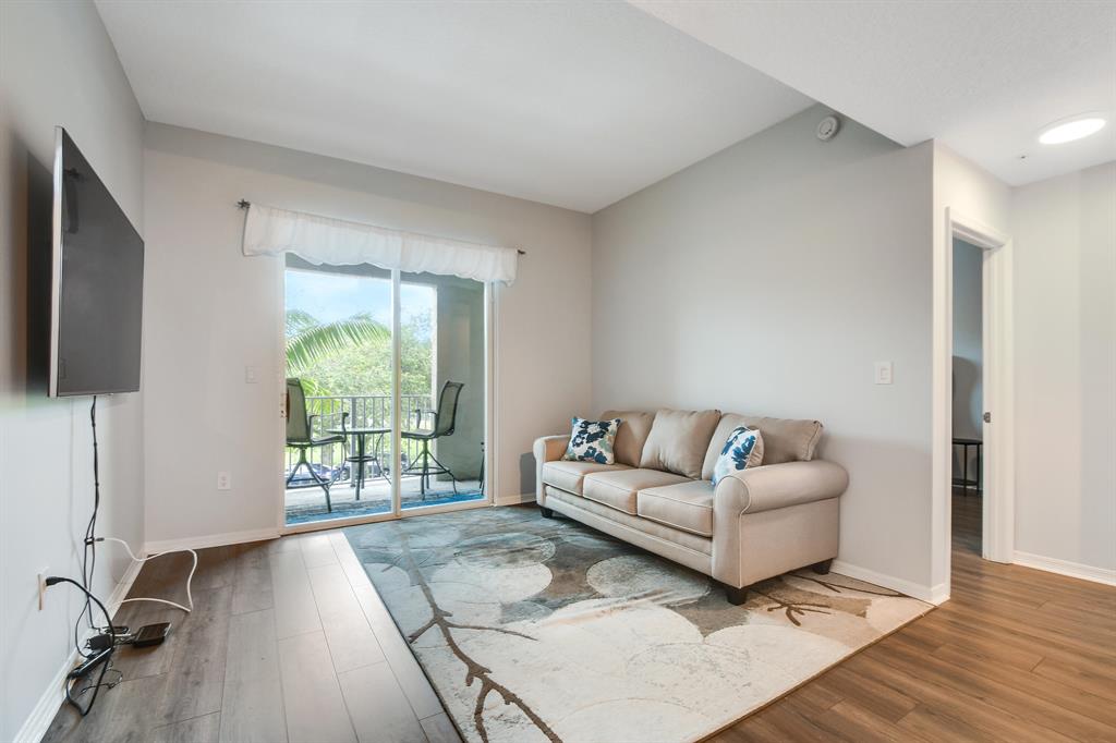 VILLAGE AT ABACOA CONDO - Residential