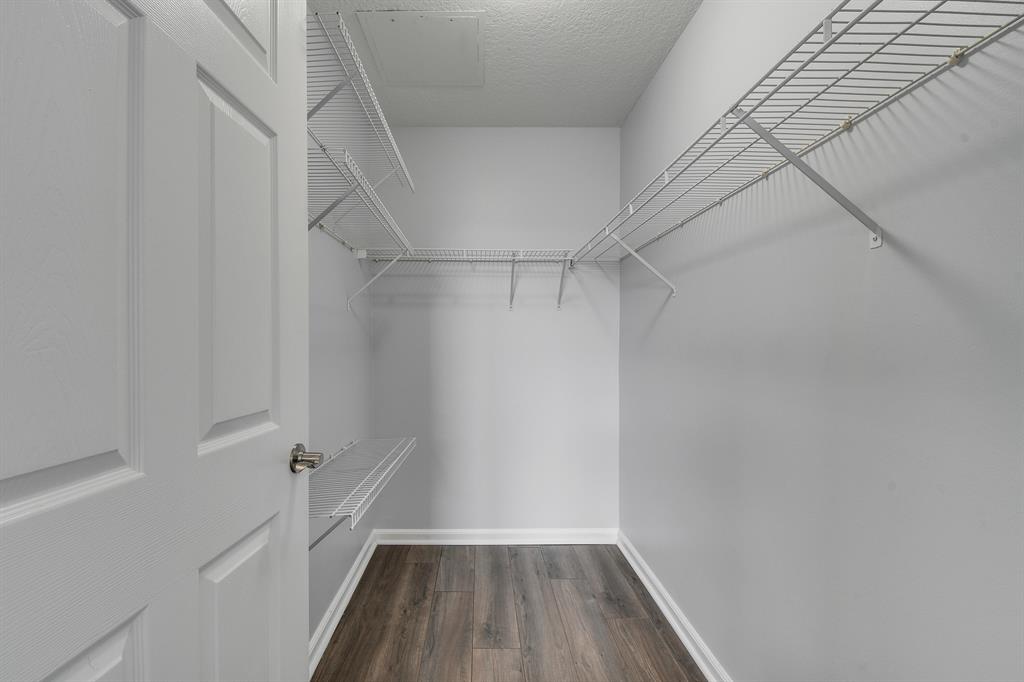 VILLAGE AT ABACOA CONDO - Residential