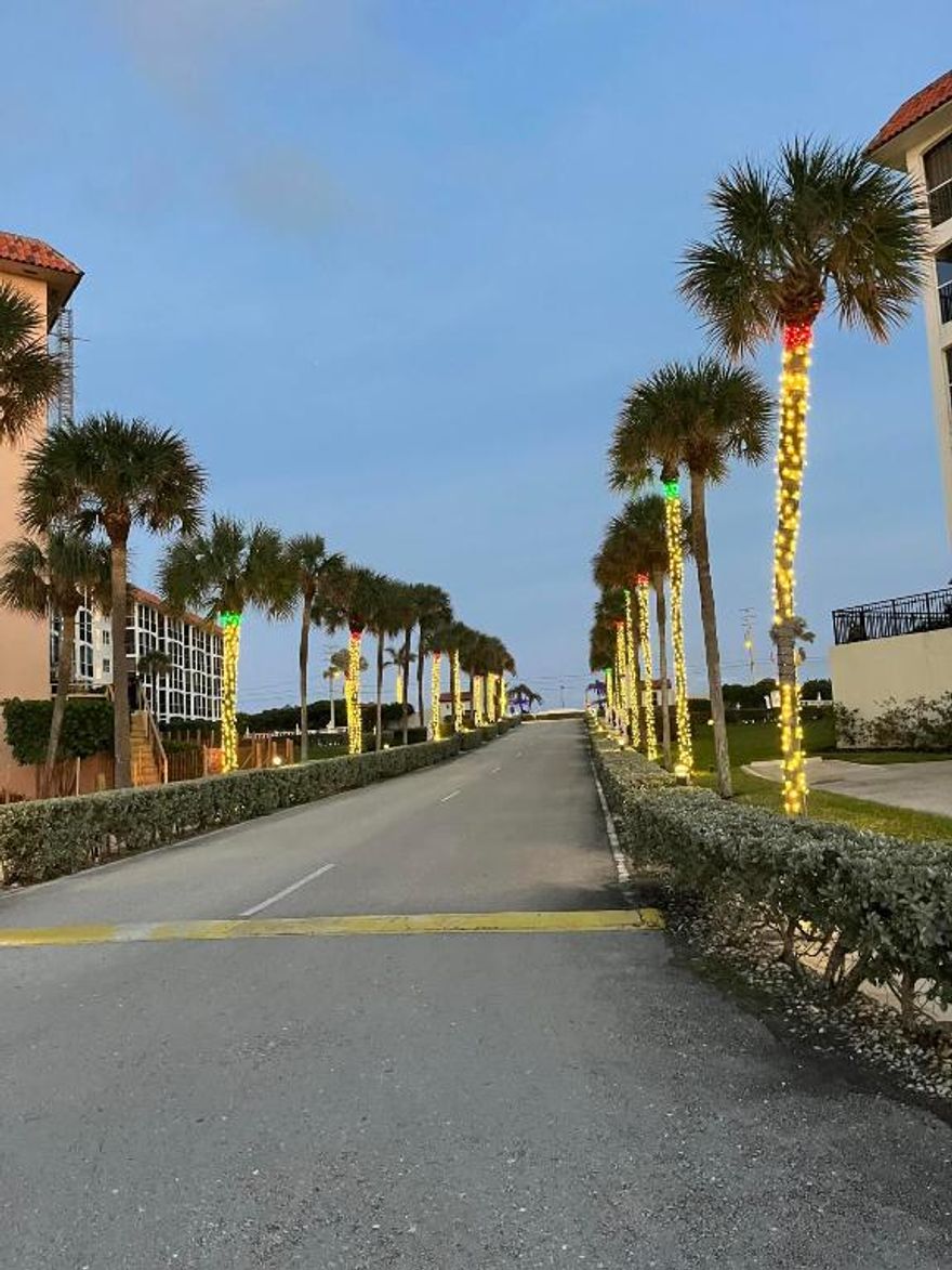 Beautiful 1 bedroom one bath open spacious floor plan fully furnished , newly renovated kitchen with white cabinets and granite counter tops and  island Located in the Prestigious San Remo Club on A1A. Stunning Marina view from the balcony, San Remo offers community pool, Jacuzzi, clubhouse, gym, private beach, BBQ and Picnic area, marina bay, amazing Sunsets and beautiful intracoastal canal views.  Experience Coastal living at its BEST.  Available April 1st thru December 31, 2026
Gated community across the street from beach, Just bring your clothes and toothbrush!