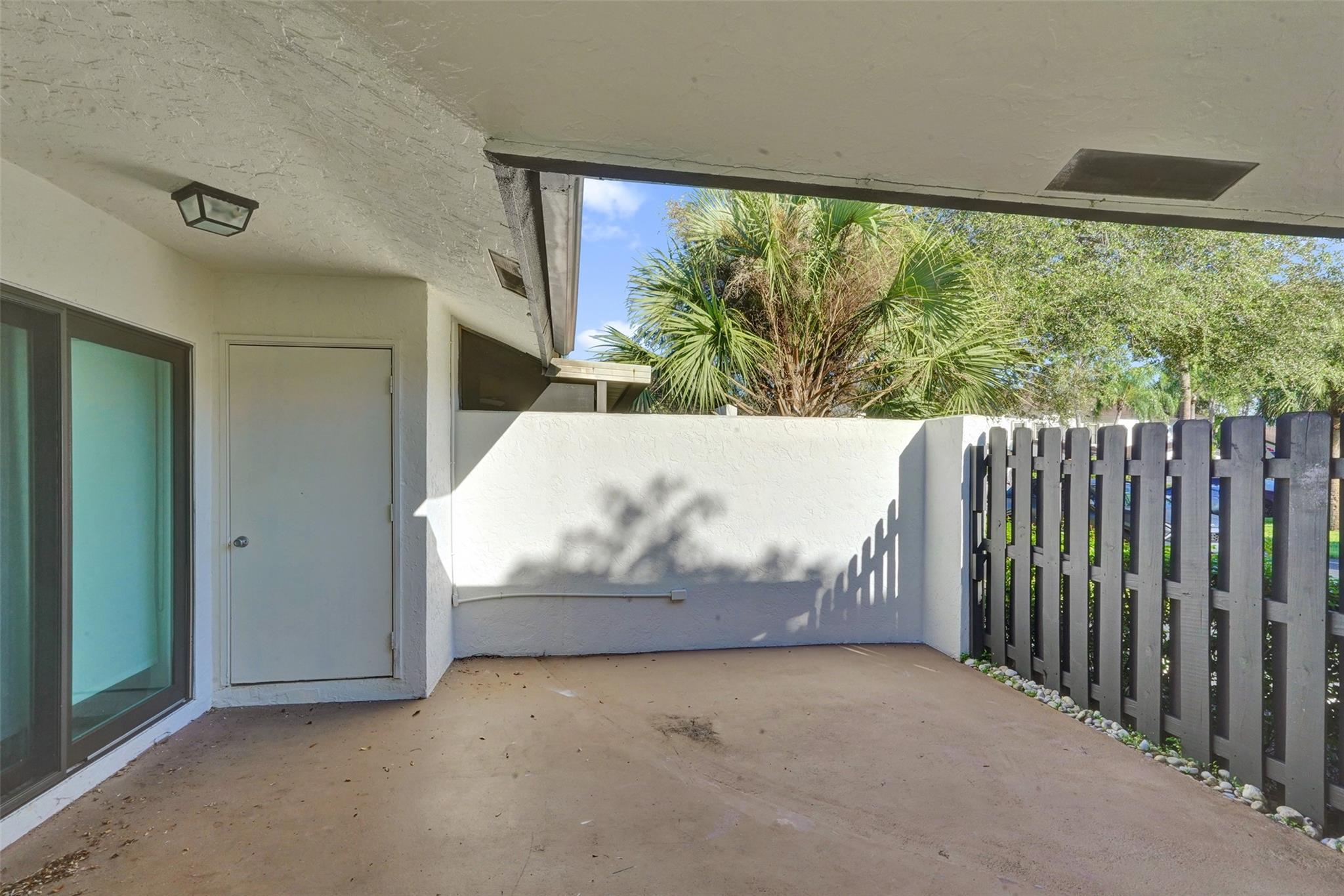 Sandalfoot Cove Sec 10 - Residential Lease