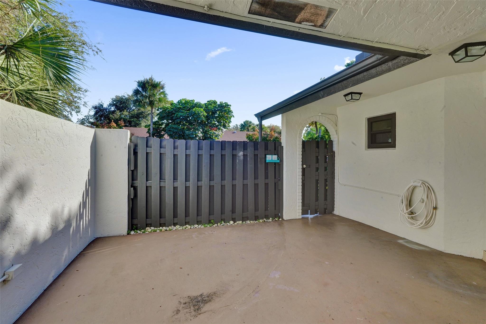 Sandalfoot Cove Sec 10 - Residential Lease