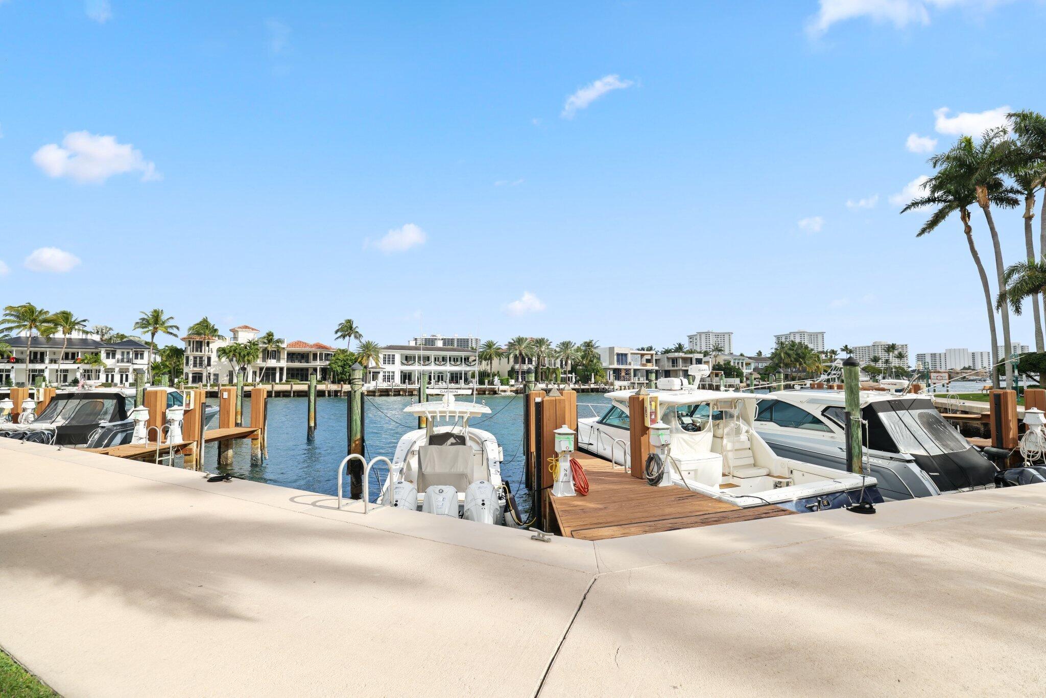 MIZNER COURT CONDO - Residential