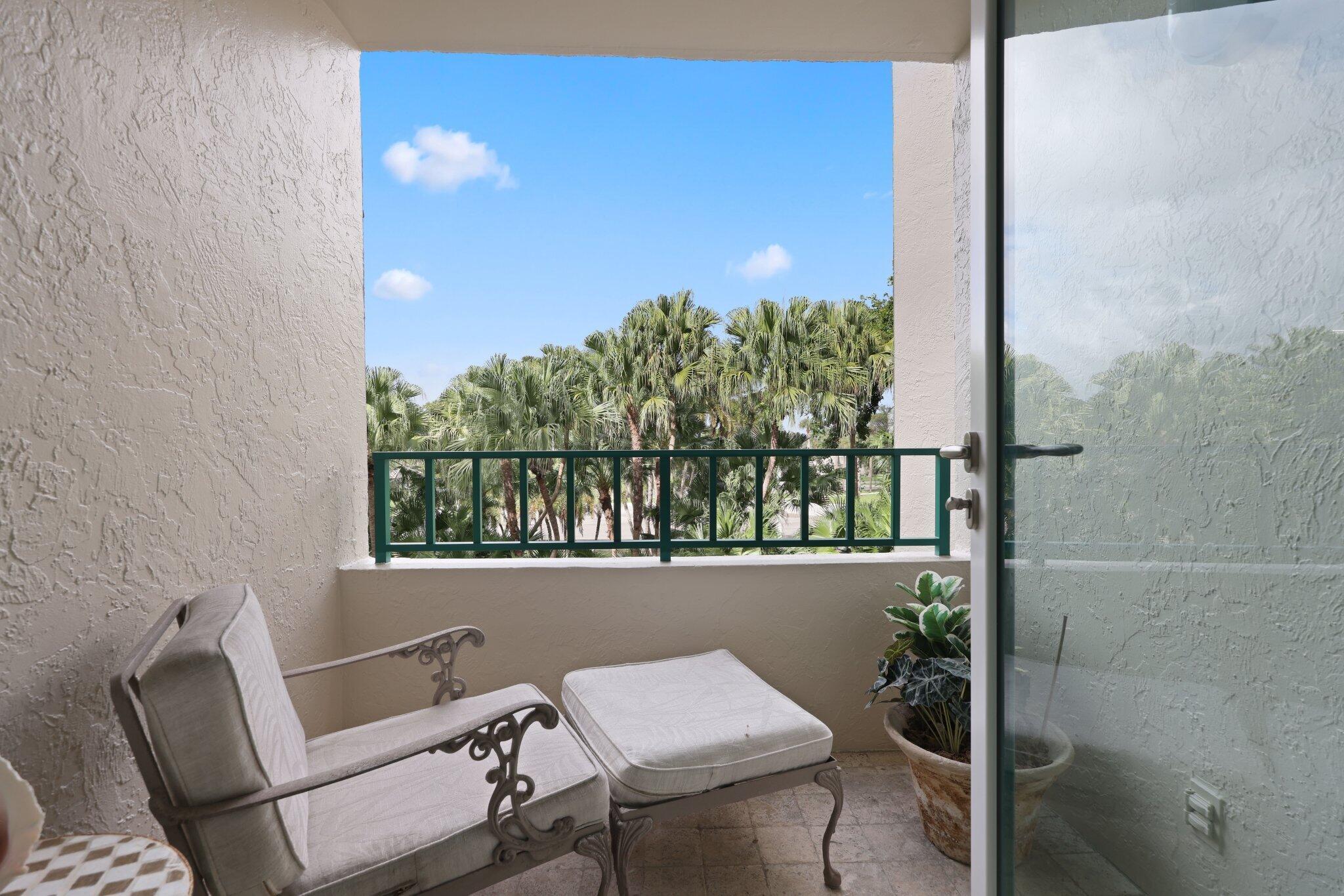 MIZNER COURT CONDO - Residential