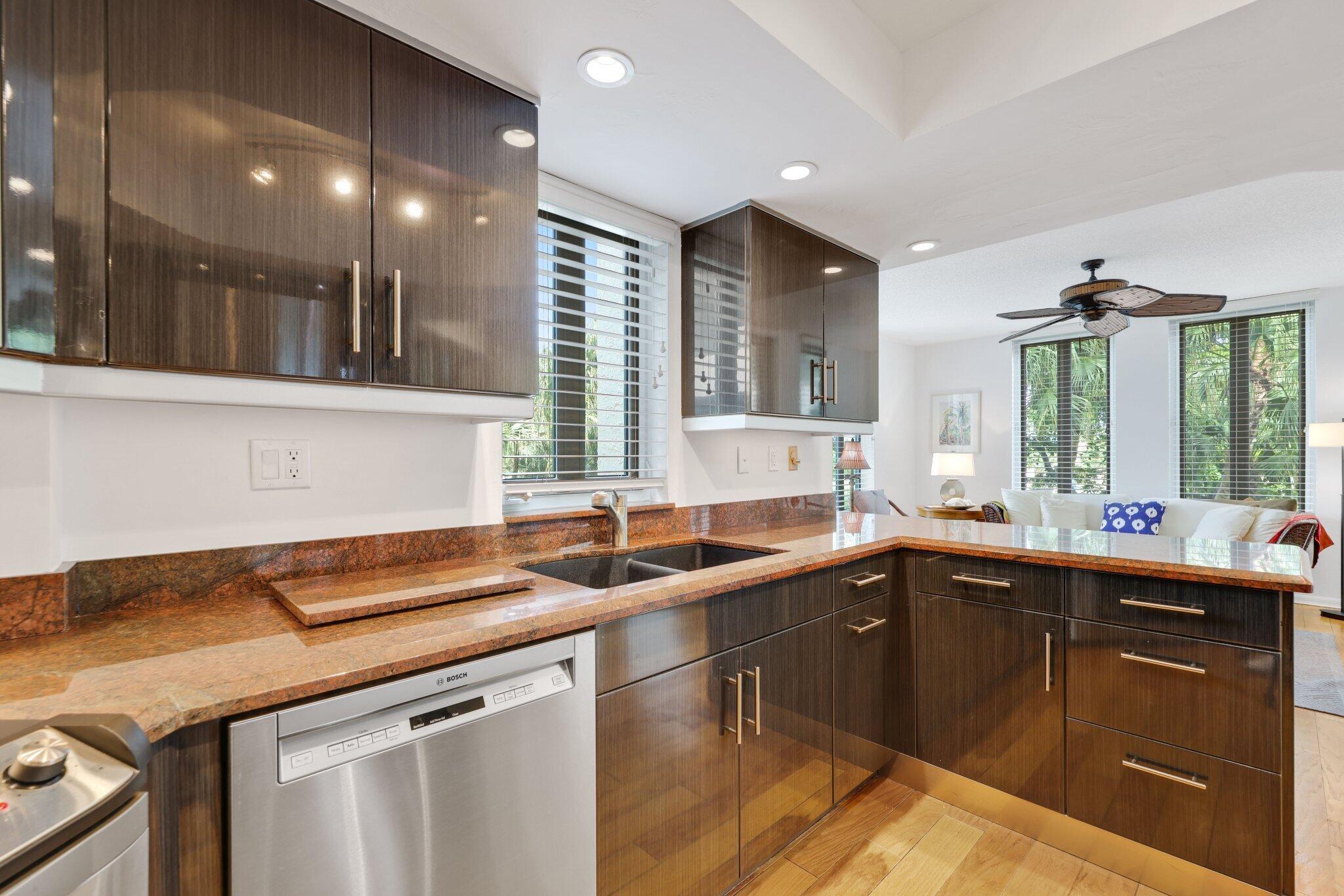 MIZNER COURT CONDO - Residential