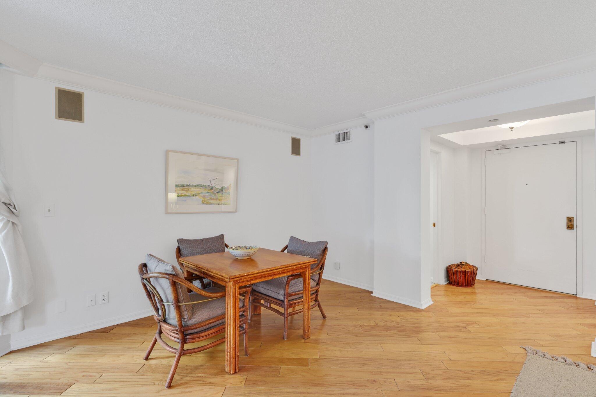 MIZNER COURT CONDO - Residential