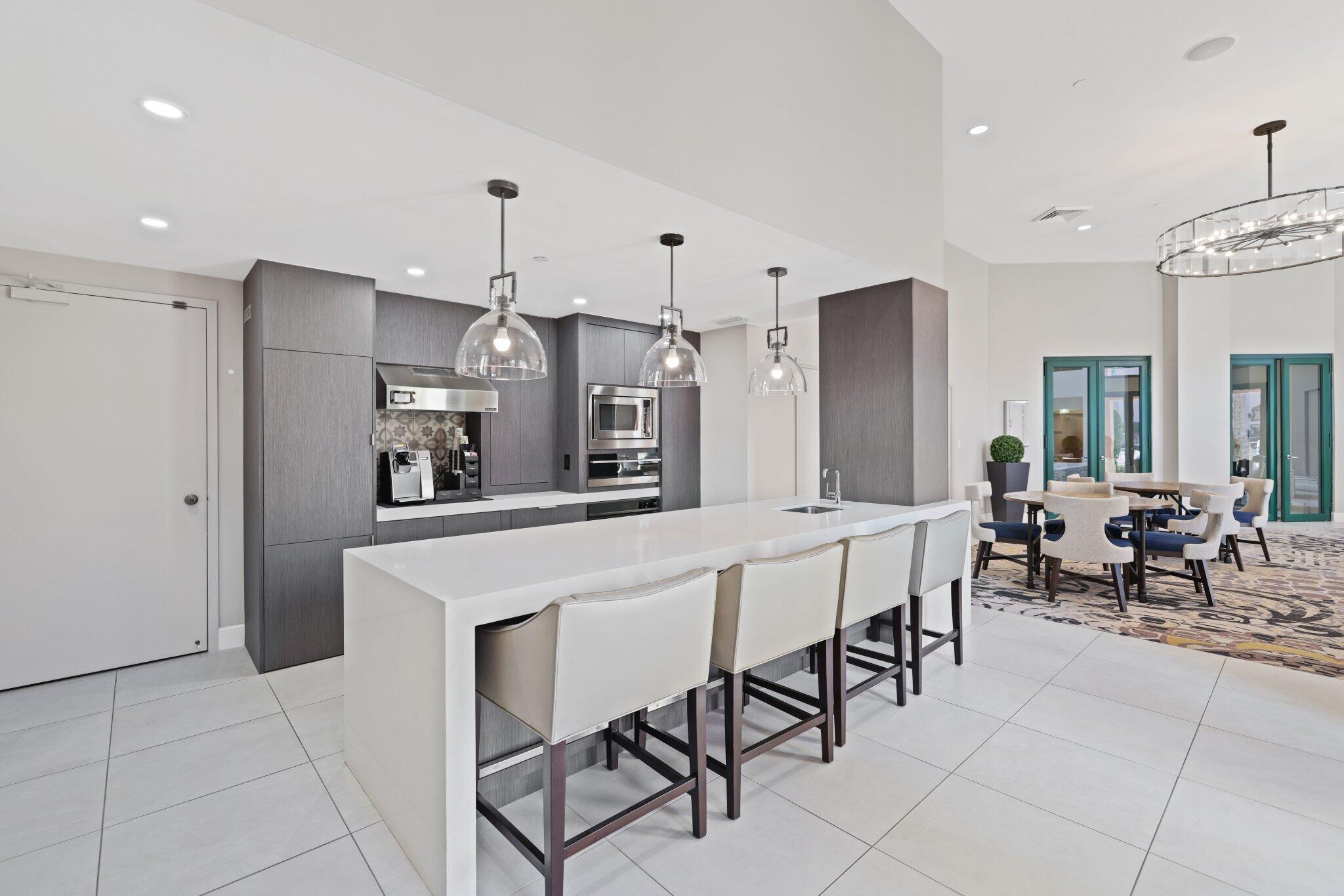 MIZNER COURT CONDO - Residential