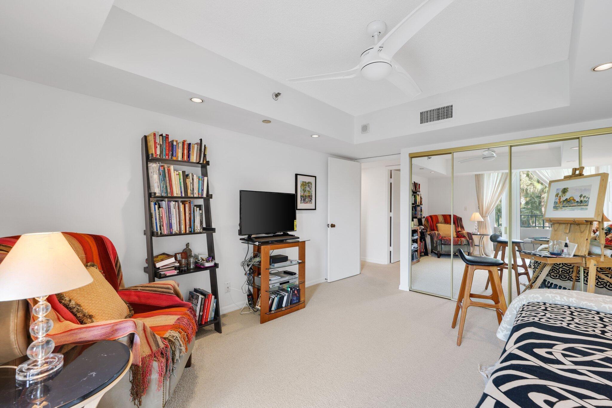 MIZNER COURT CONDO - Residential