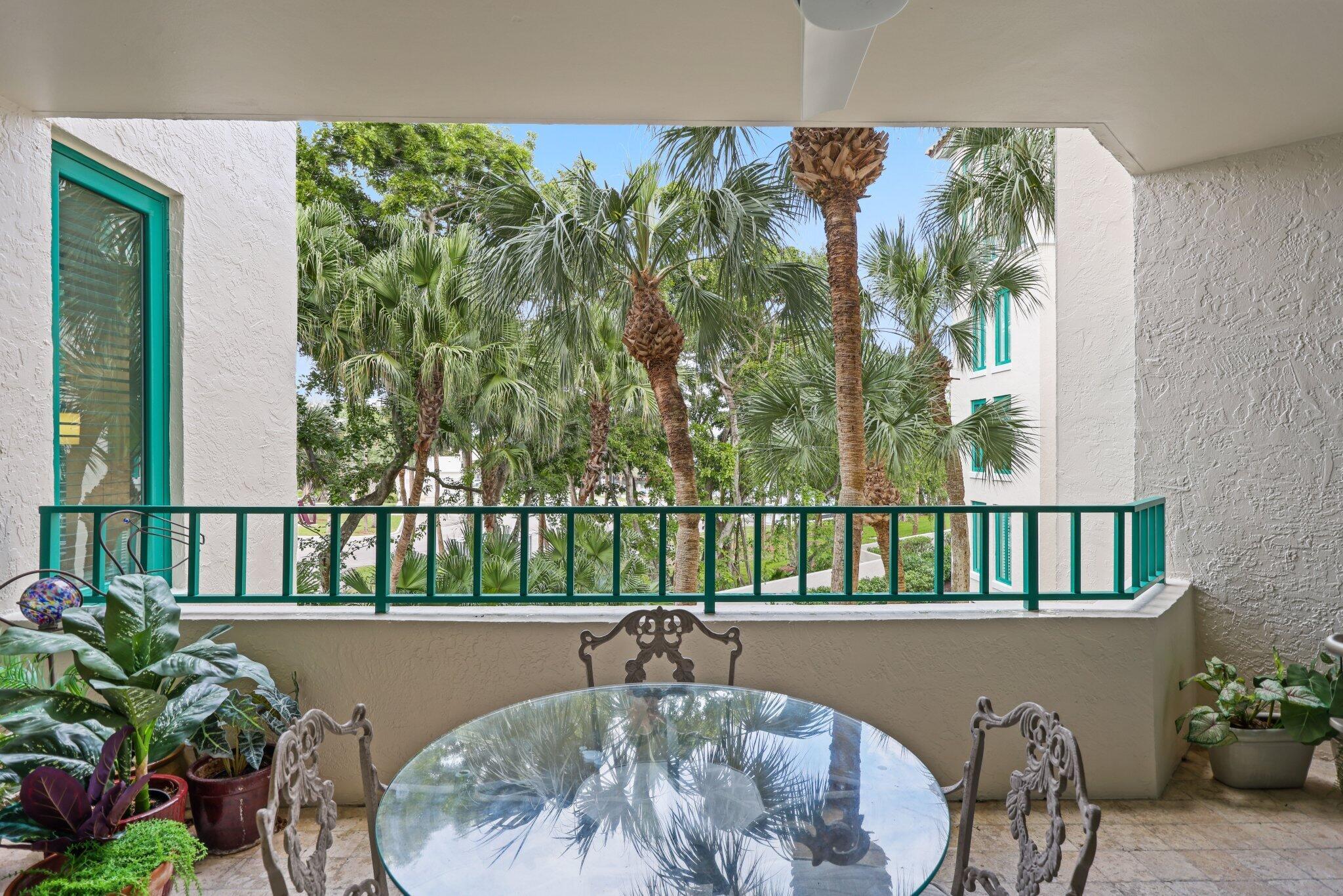MIZNER COURT CONDO - Residential