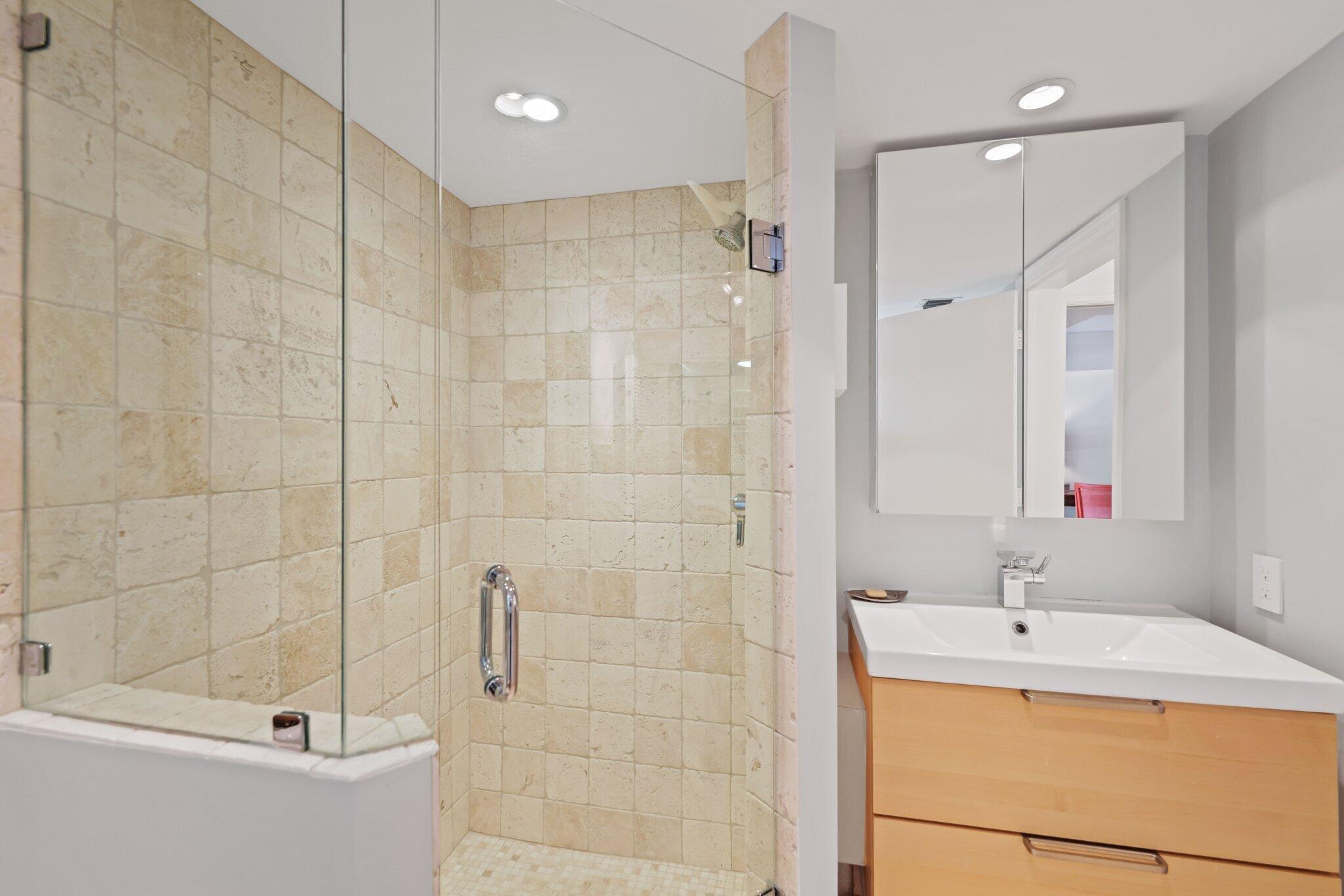 MIZNER COURT CONDO - Residential