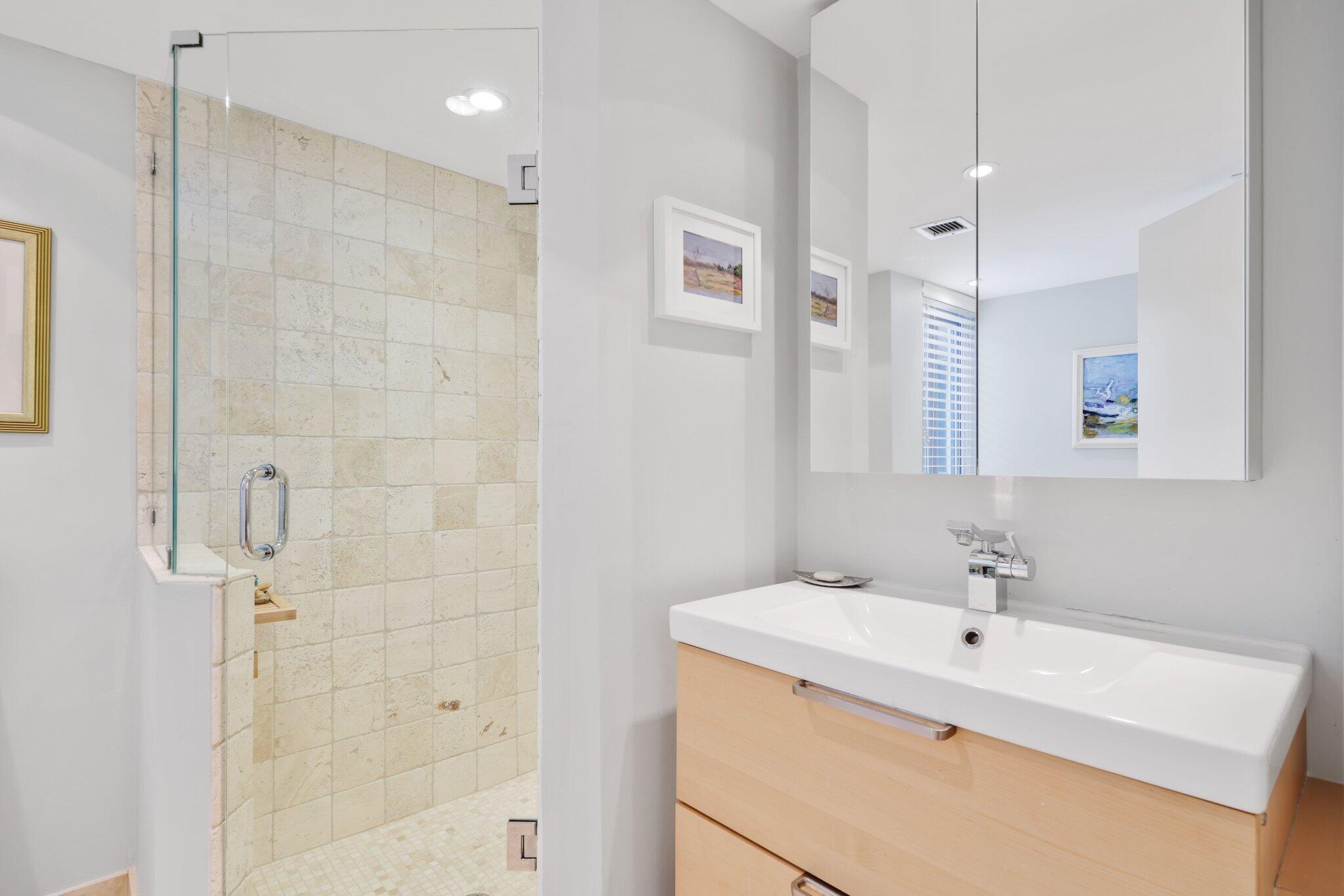 MIZNER COURT CONDO - Residential