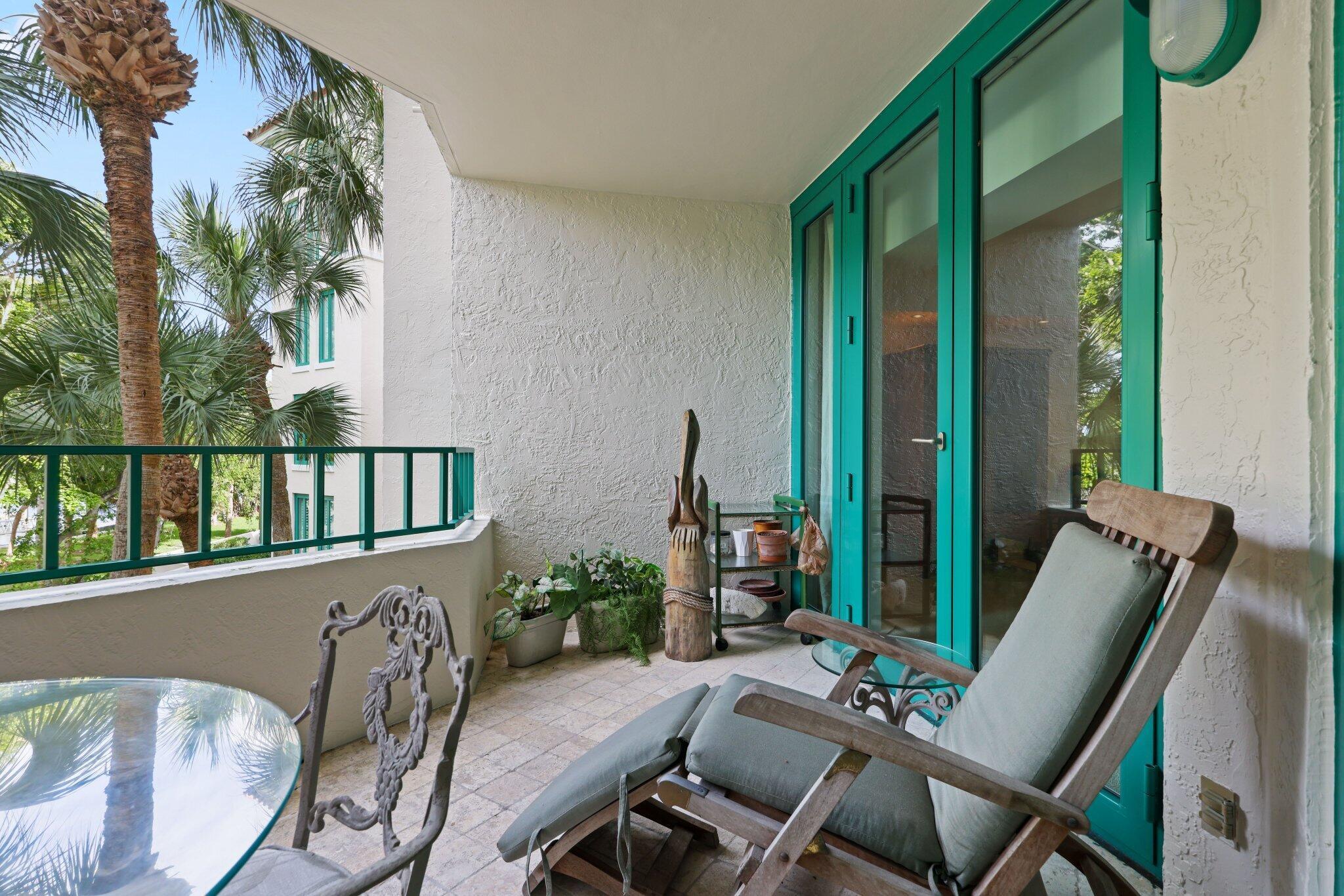 MIZNER COURT CONDO - Residential