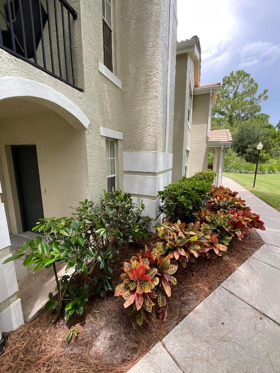 THE BELMONT II AT ST LUCIE WEST, A CONDOMINIUM - Residential Lease