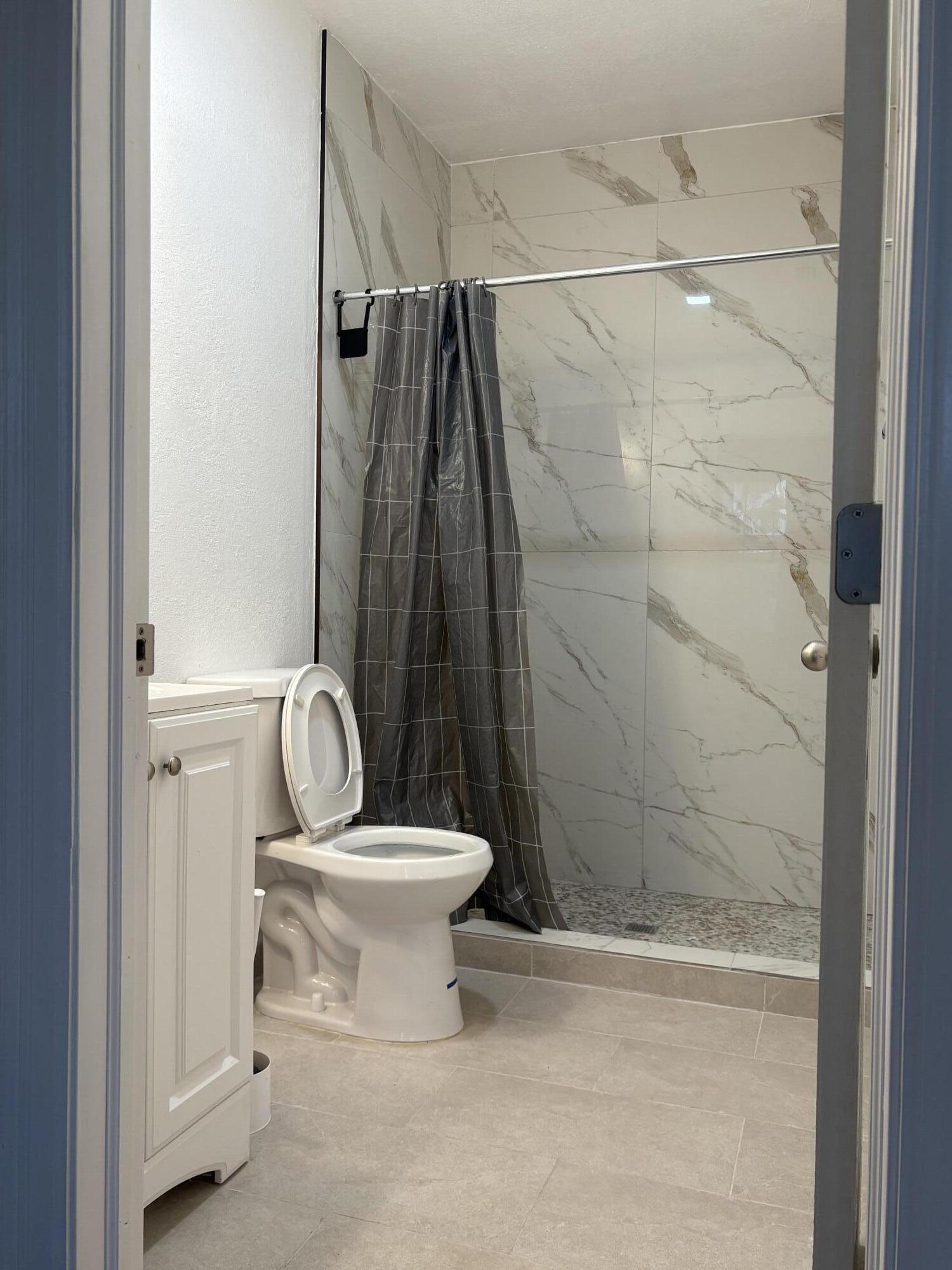 CITYSIDE CONDO - Residential Lease