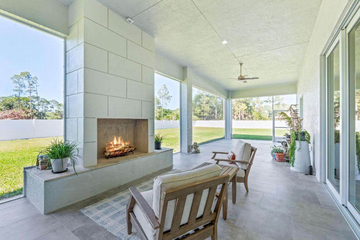 Loxahatchee - Residential