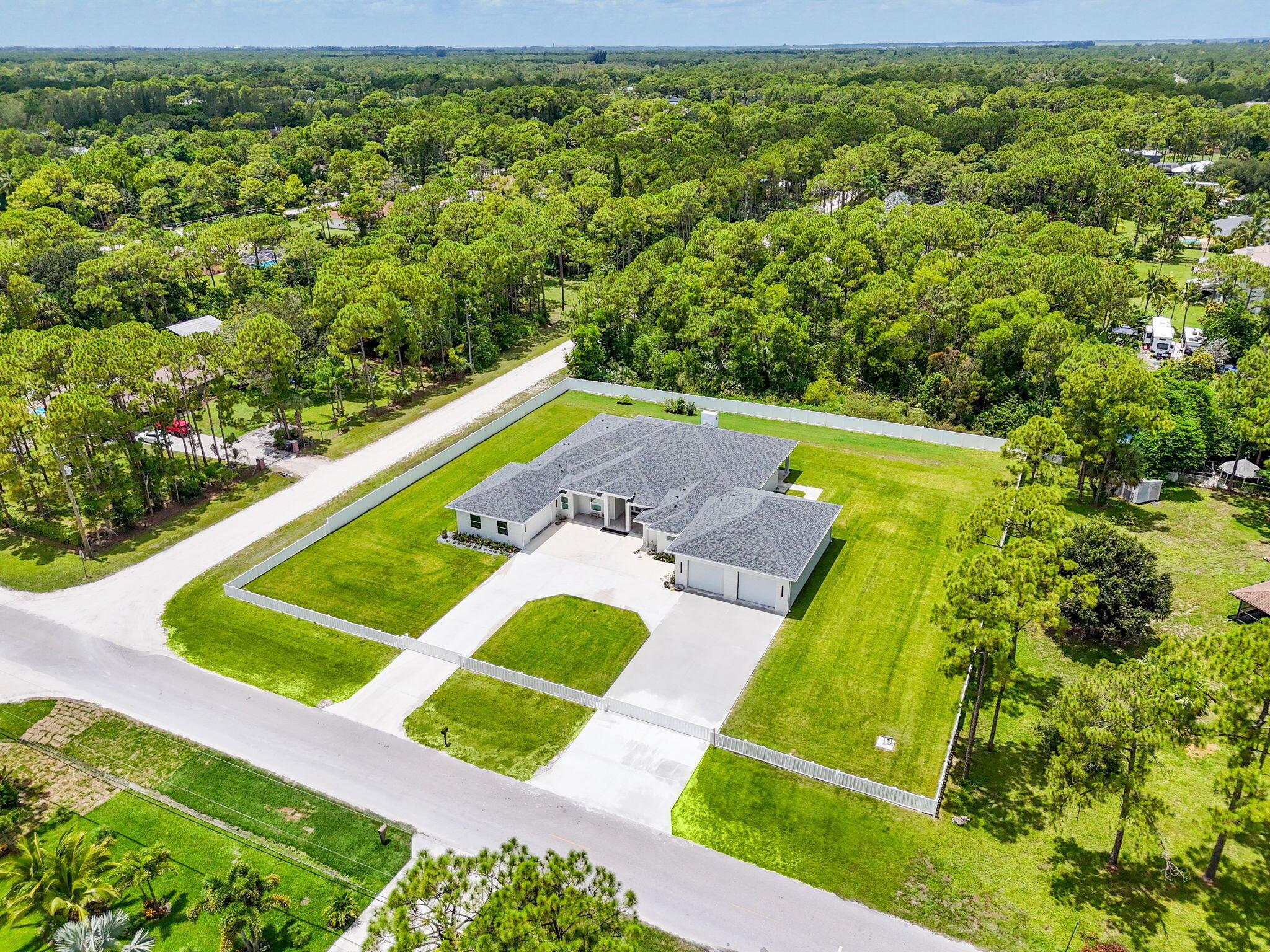 Loxahatchee - Residential