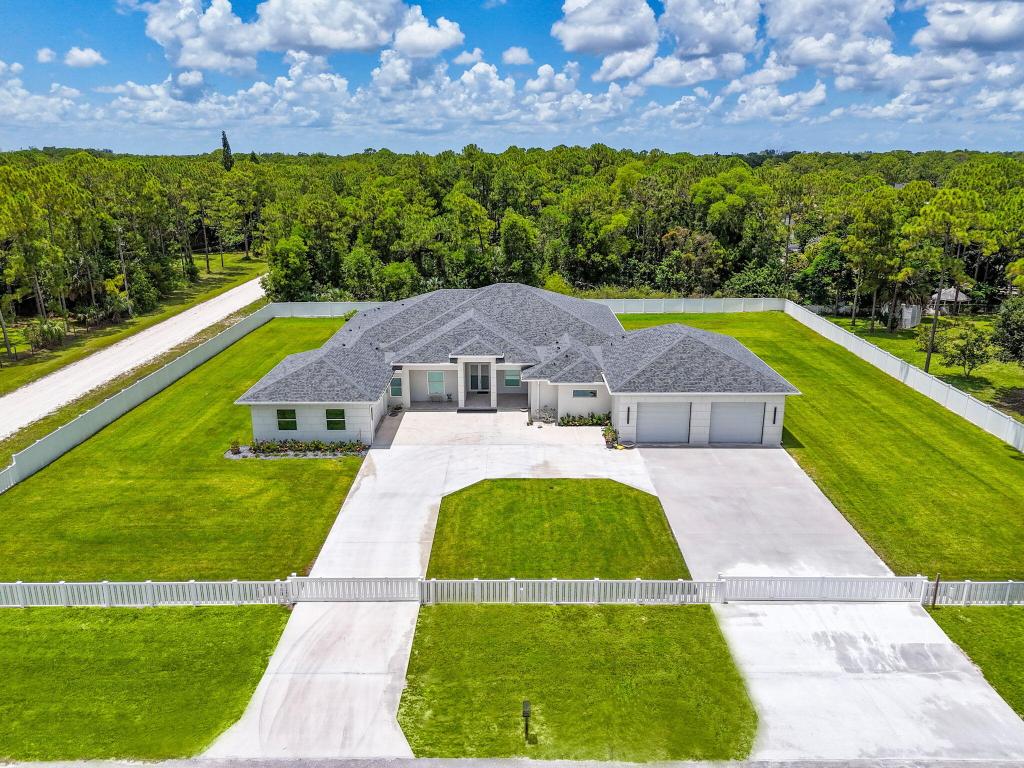 Loxahatchee - Residential