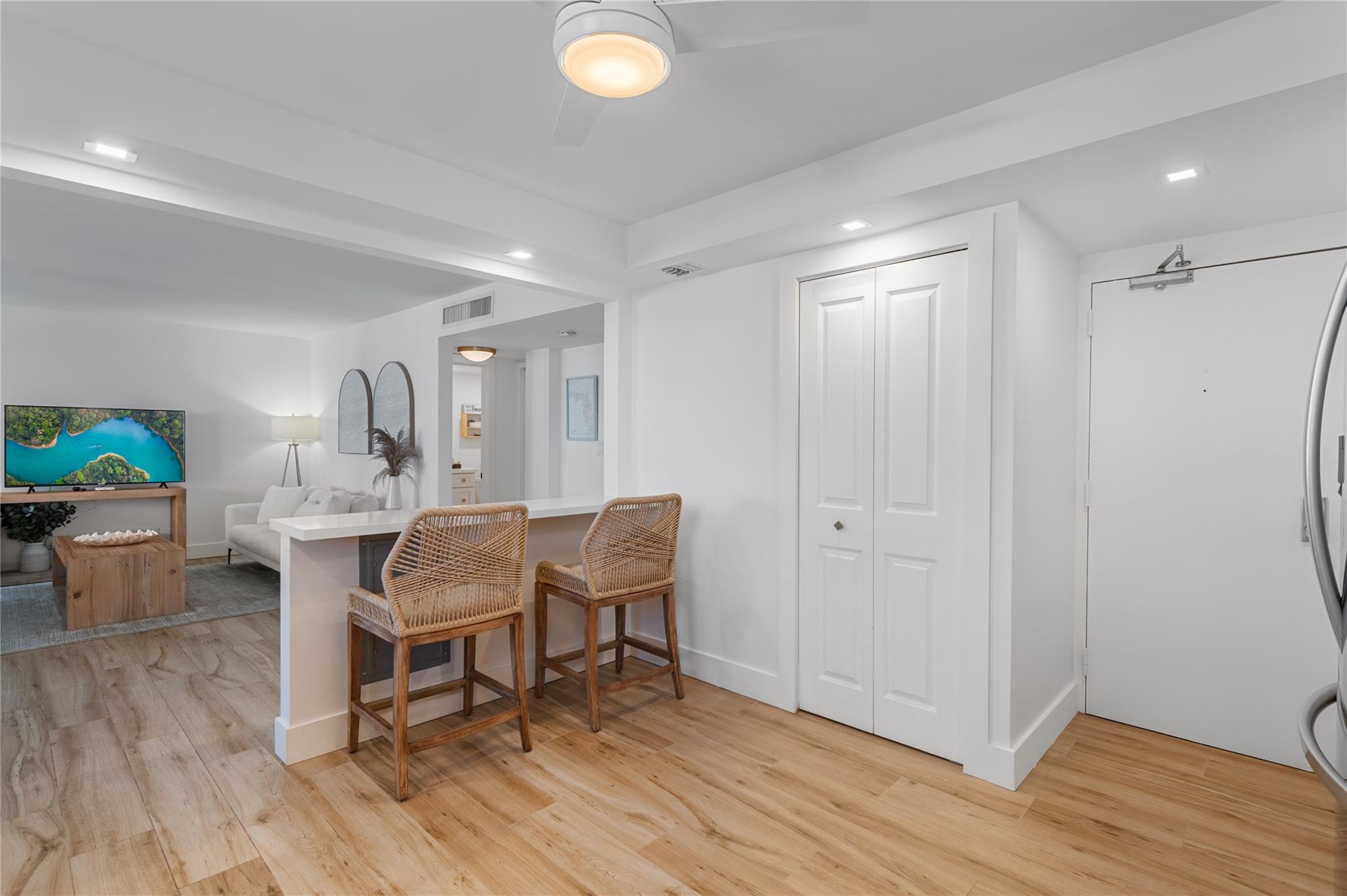 Playa Del Sol Condo - Residential Lease