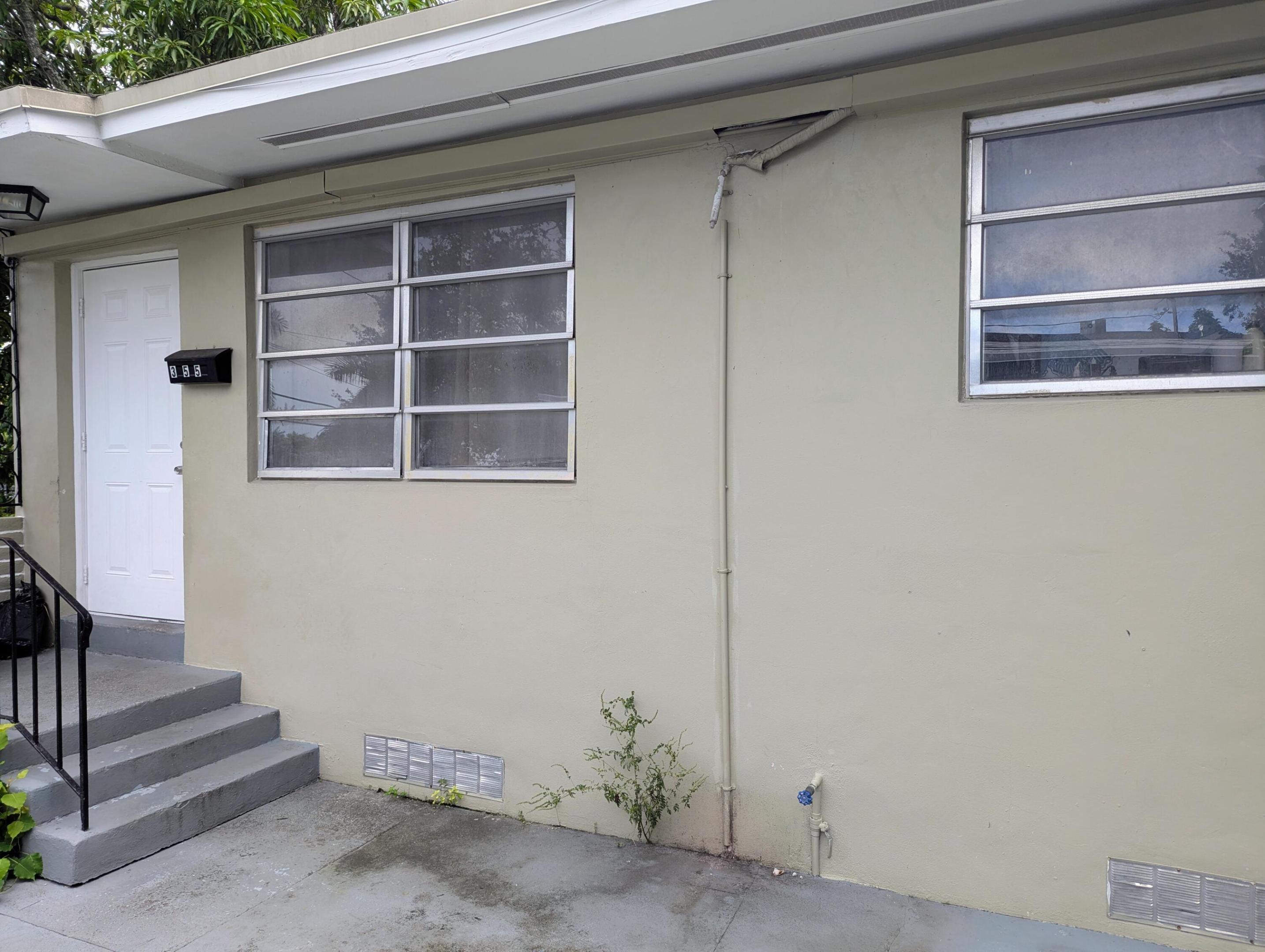 DIXIE HIGHWAY TRACK - Residential Income