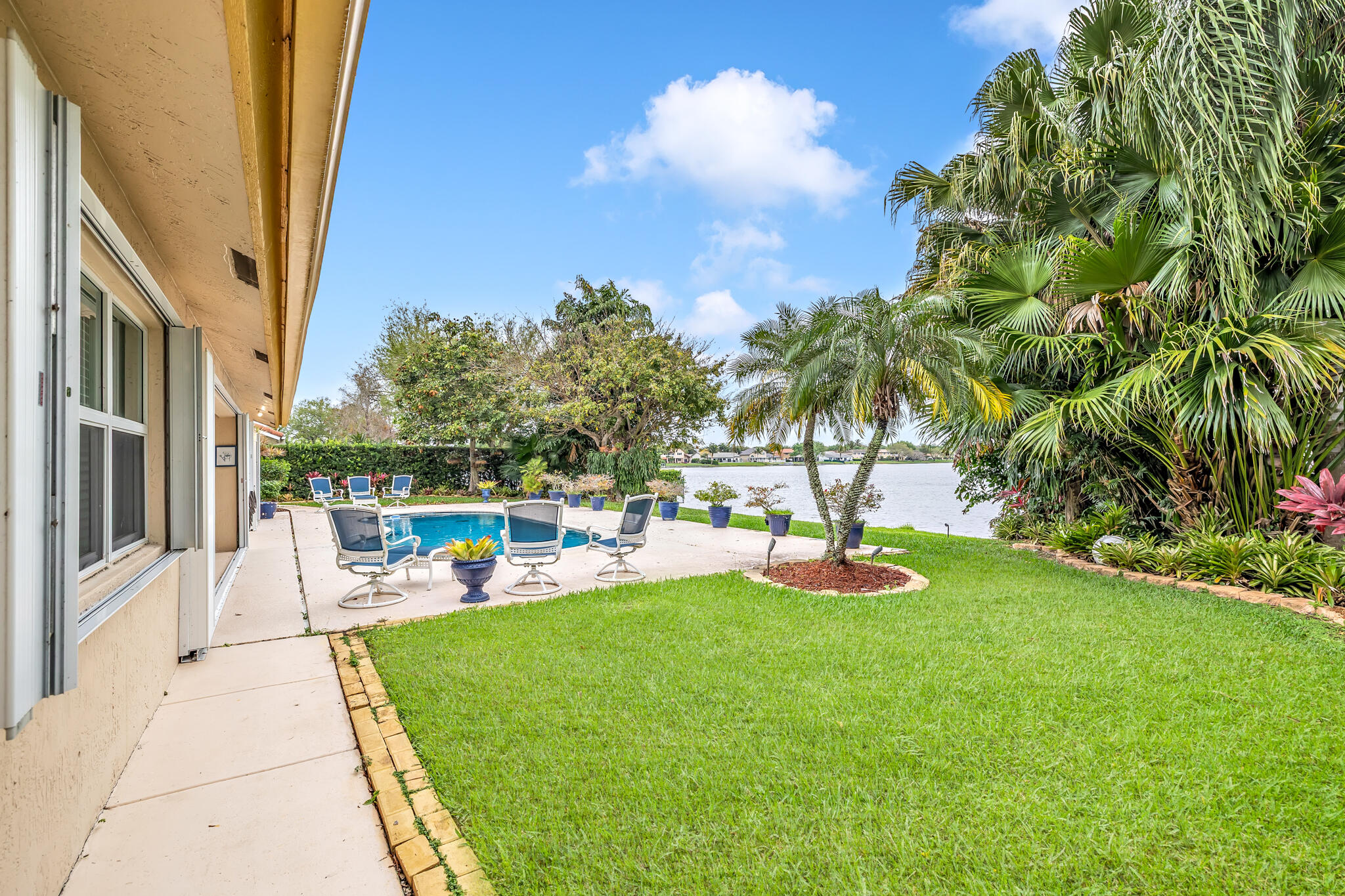 RIDGEVIEW LAKE ESTATES - Residential