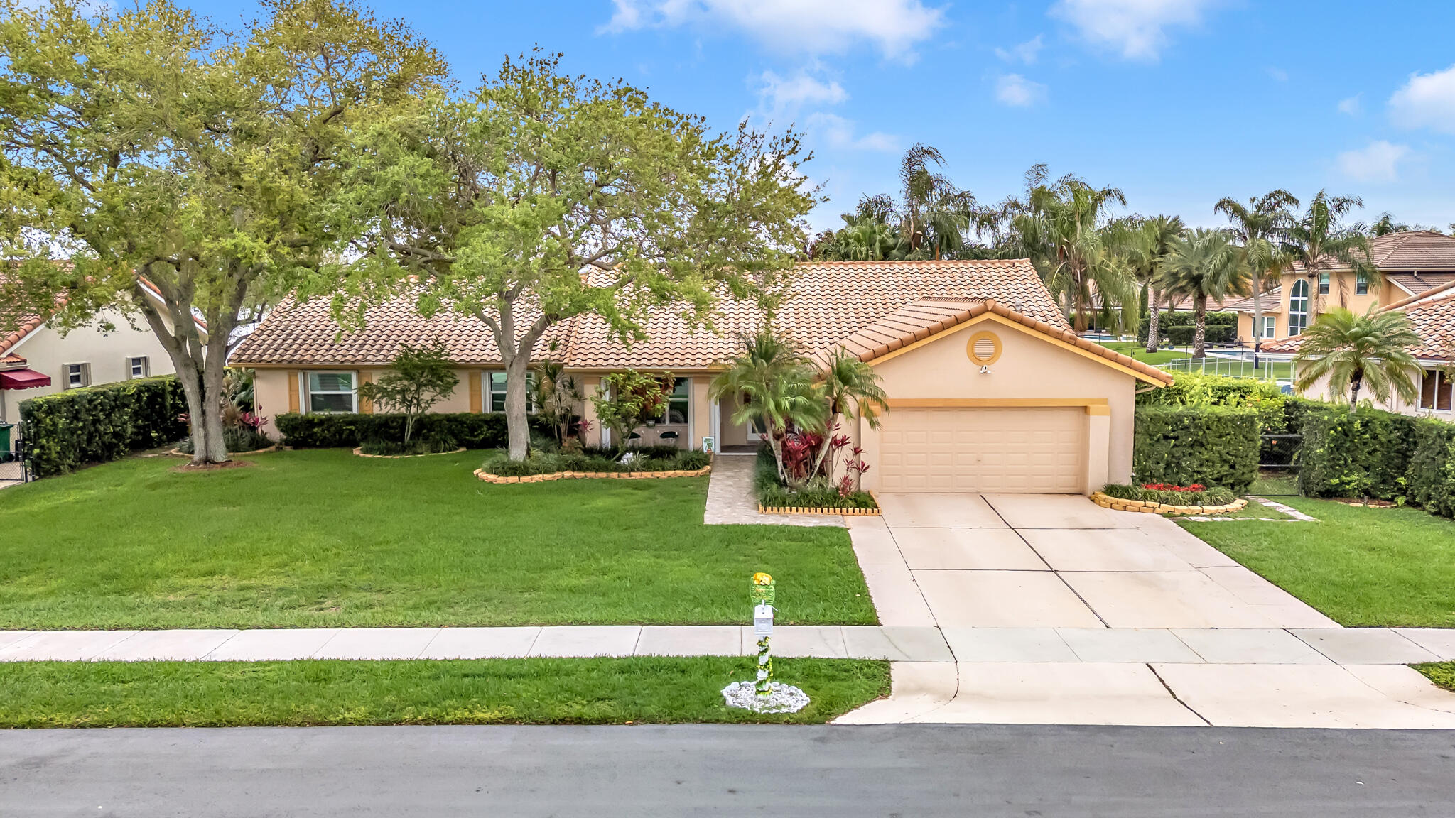 RIDGEVIEW LAKE ESTATES - Residential