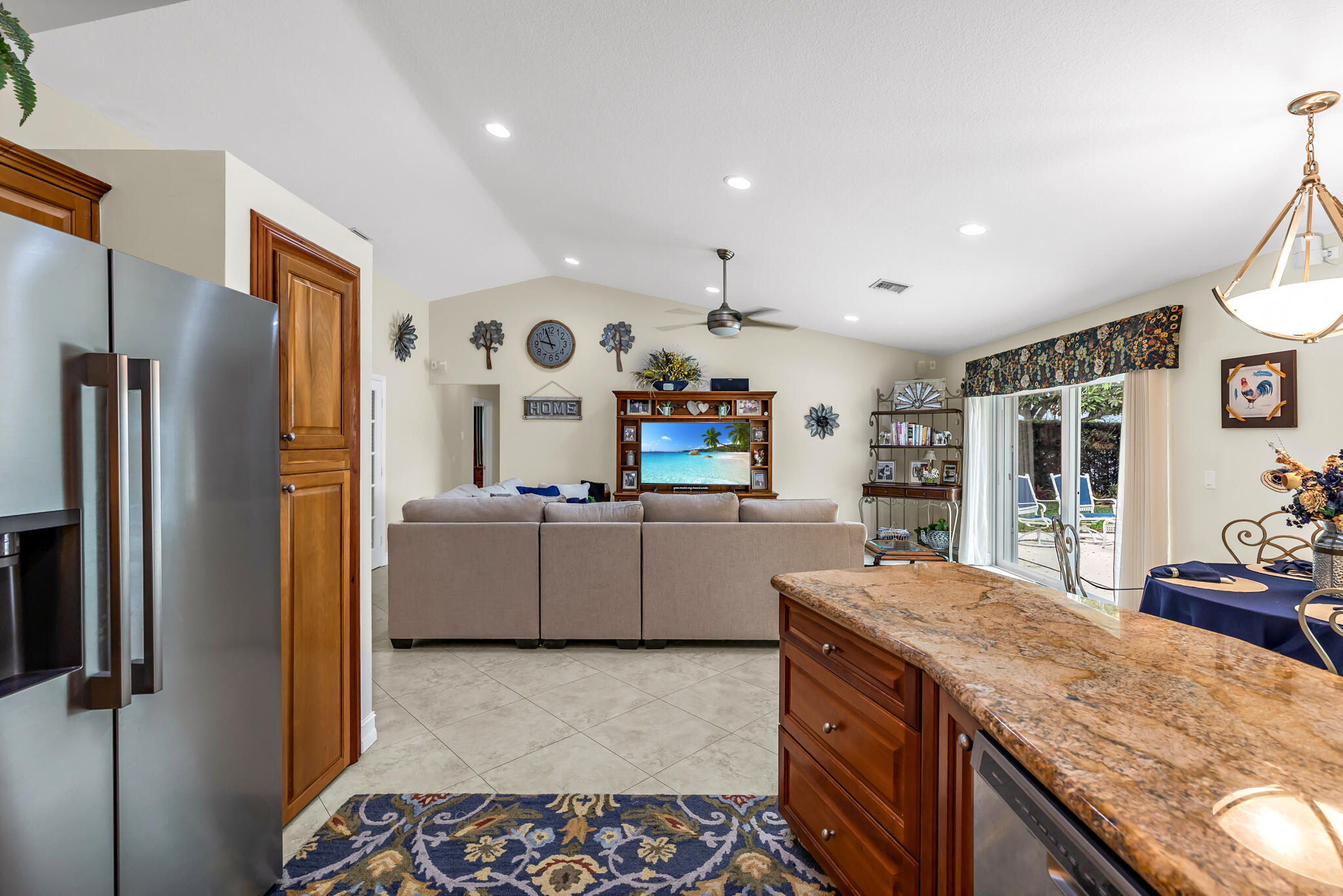 RIDGEVIEW LAKE ESTATES - Residential