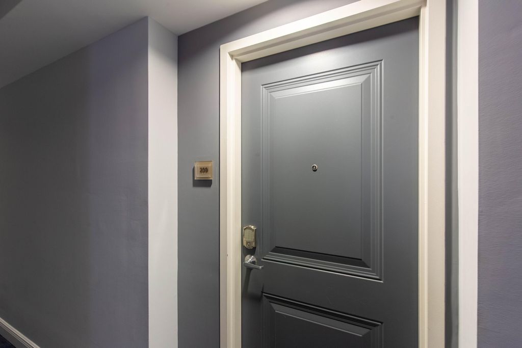 Photo of 400 N Federal Highway #204s, Boynton Beach, FL 33435 (MLS # B26021928)