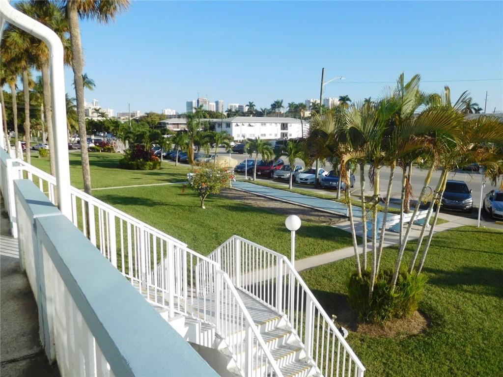 DIPLOMAT GARDEN COOP - Residential