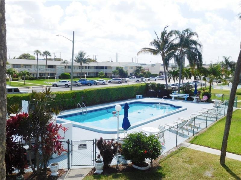 DIPLOMAT GARDEN COOP - Residential