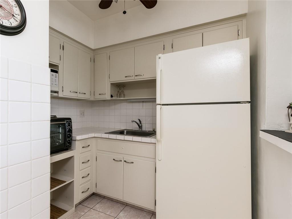 DIPLOMAT GARDEN COOP - Residential