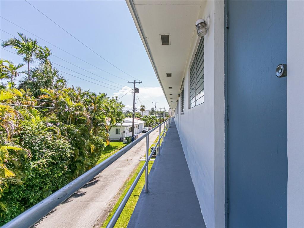 DIPLOMAT GARDEN COOP - Residential