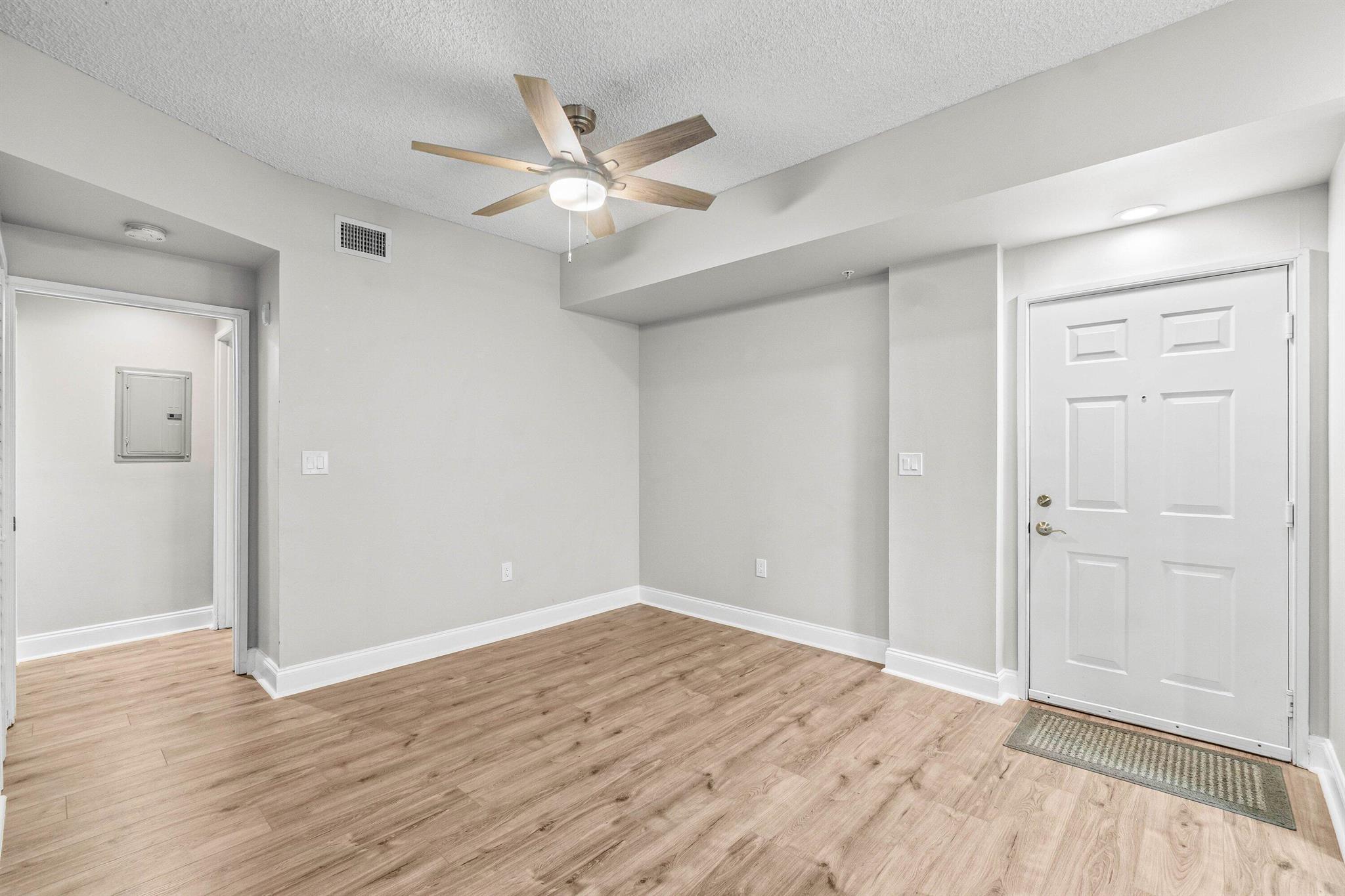 View photos, virtual tours, details... 1000 Scotia Drive 105