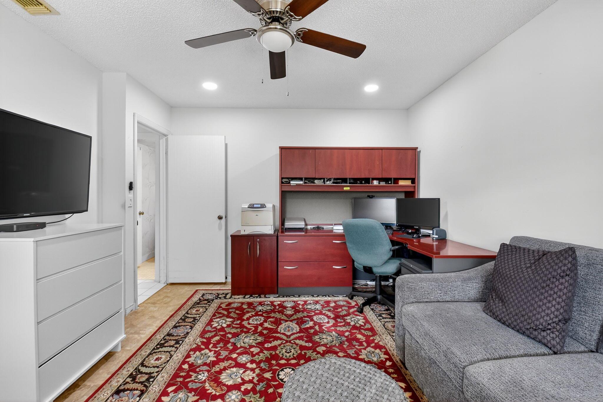 WESTGATE AT HUNTERS RUN C - Residential Lease