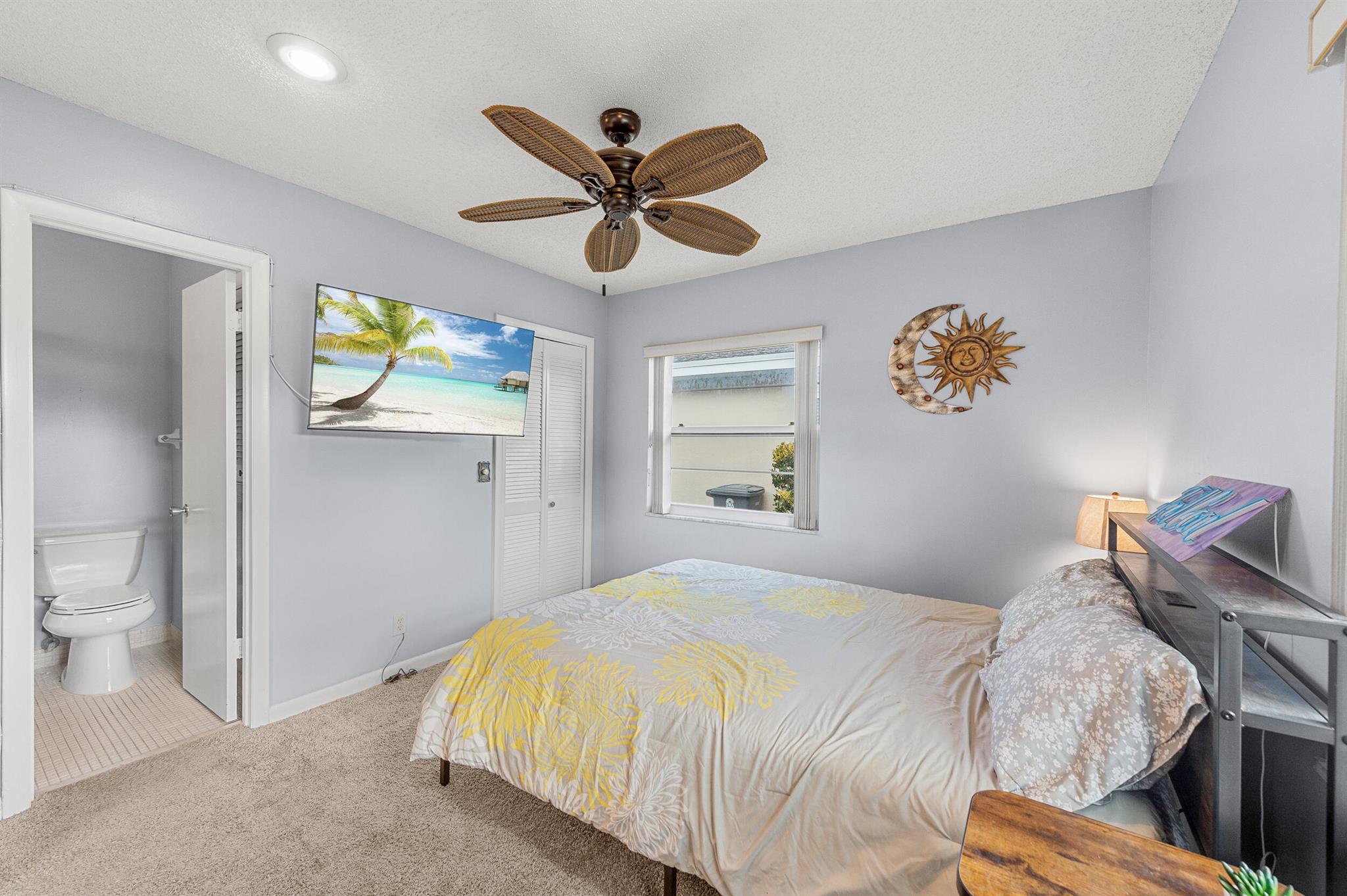 BOCA LAKES CONDO - Residential