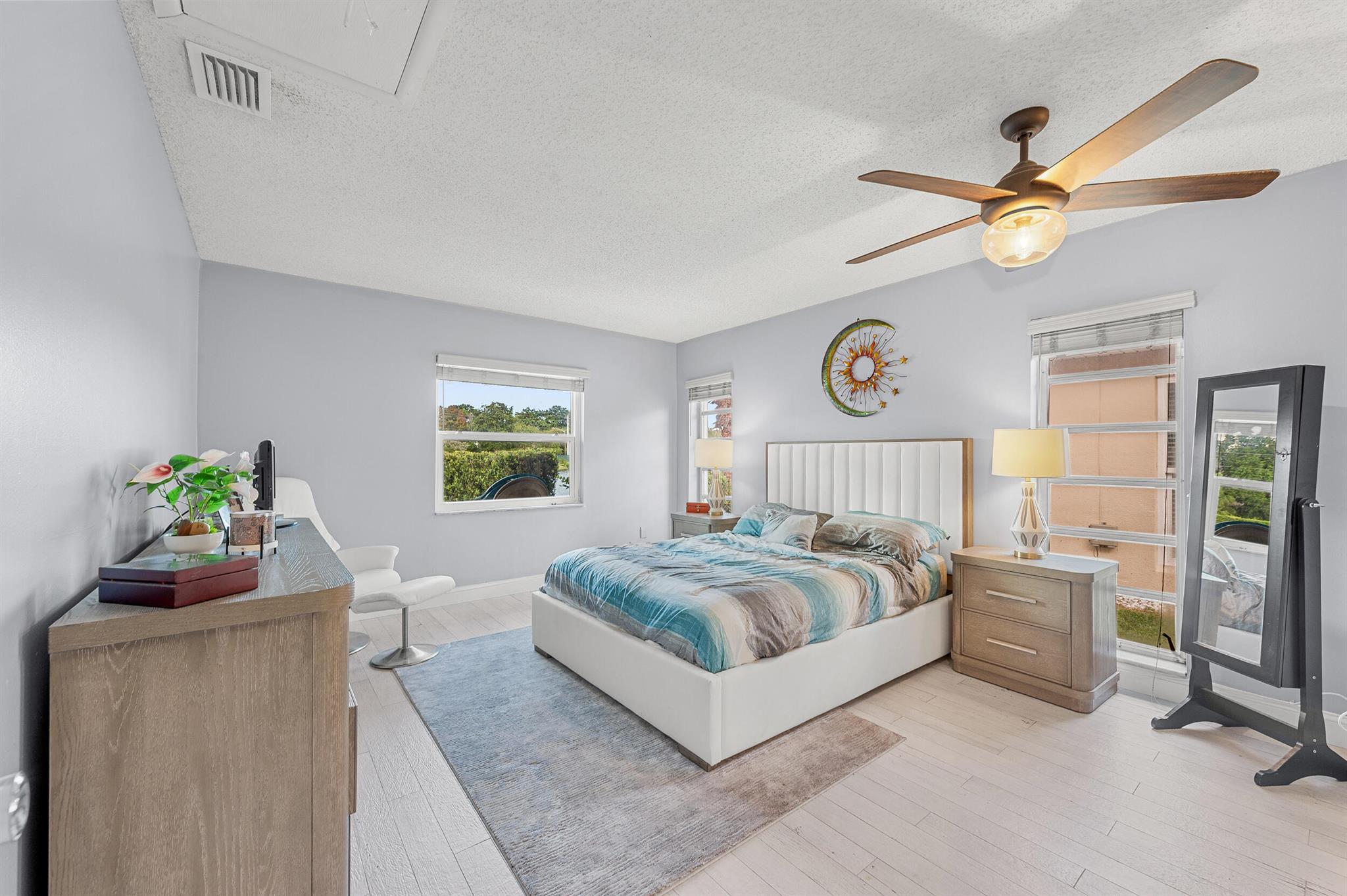 BOCA LAKES CONDO - Residential